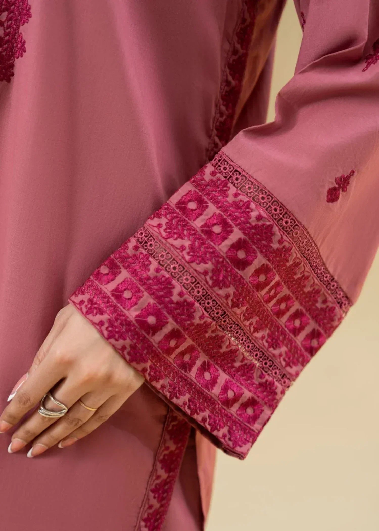 Preetpret Falak Women 2pcs