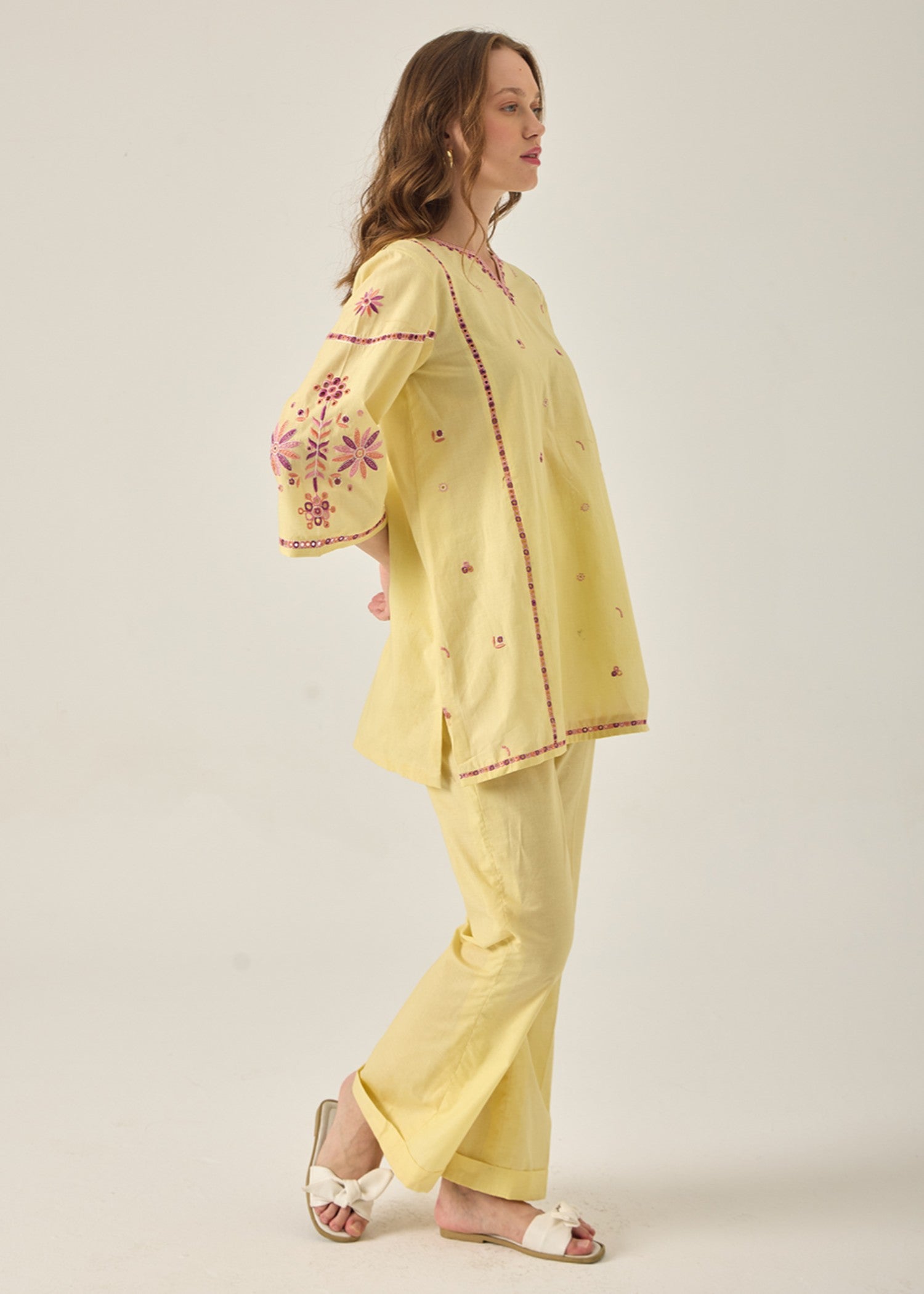 Kiara Ceryn – Embroidered Co ords Set Women 2pcs