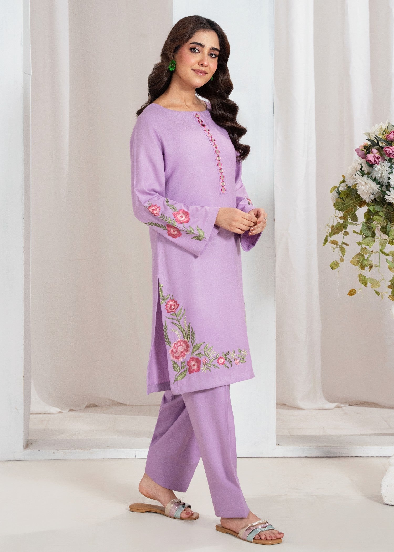 Sahibas By Mirza Iqra Kasni Women 2pcs
