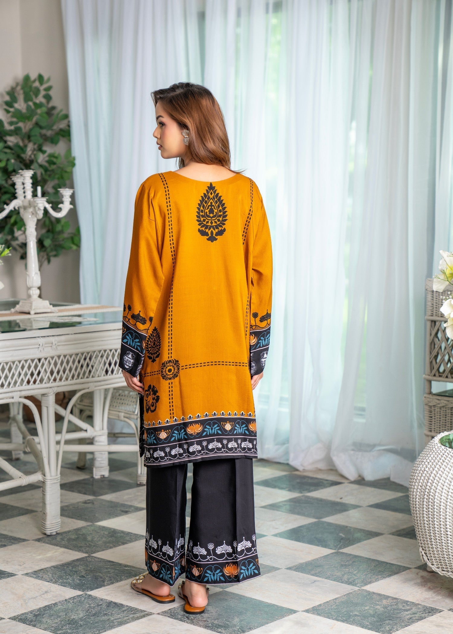 Shanaya Ambrelle Women 2pcs