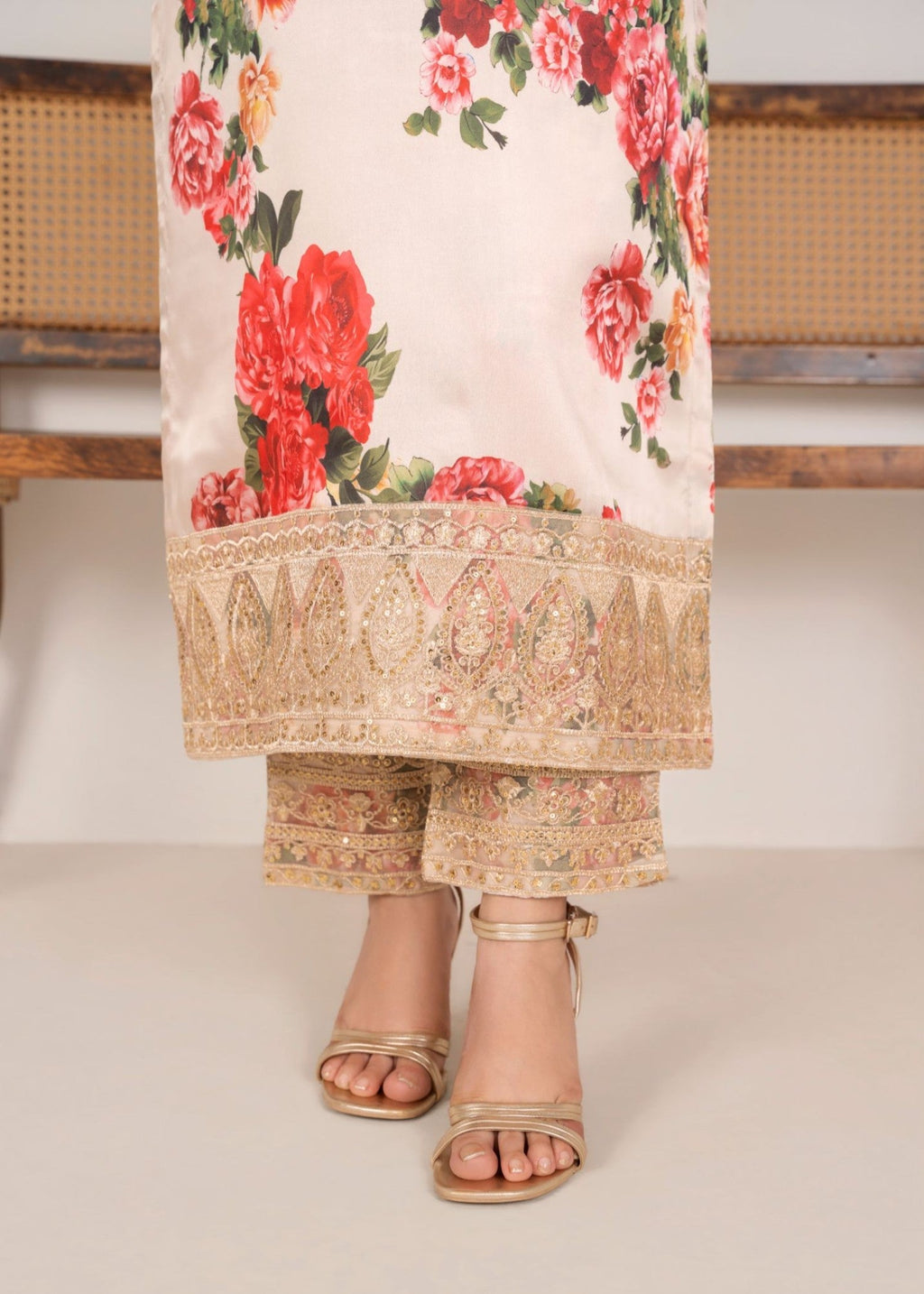 Mehrunisa Blossom Women 3pcs