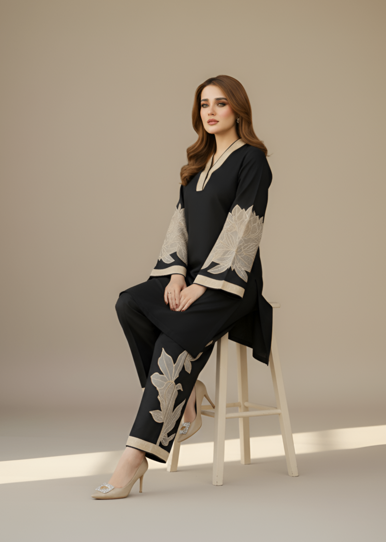 Tawakal Closet Almond Women 2pcs