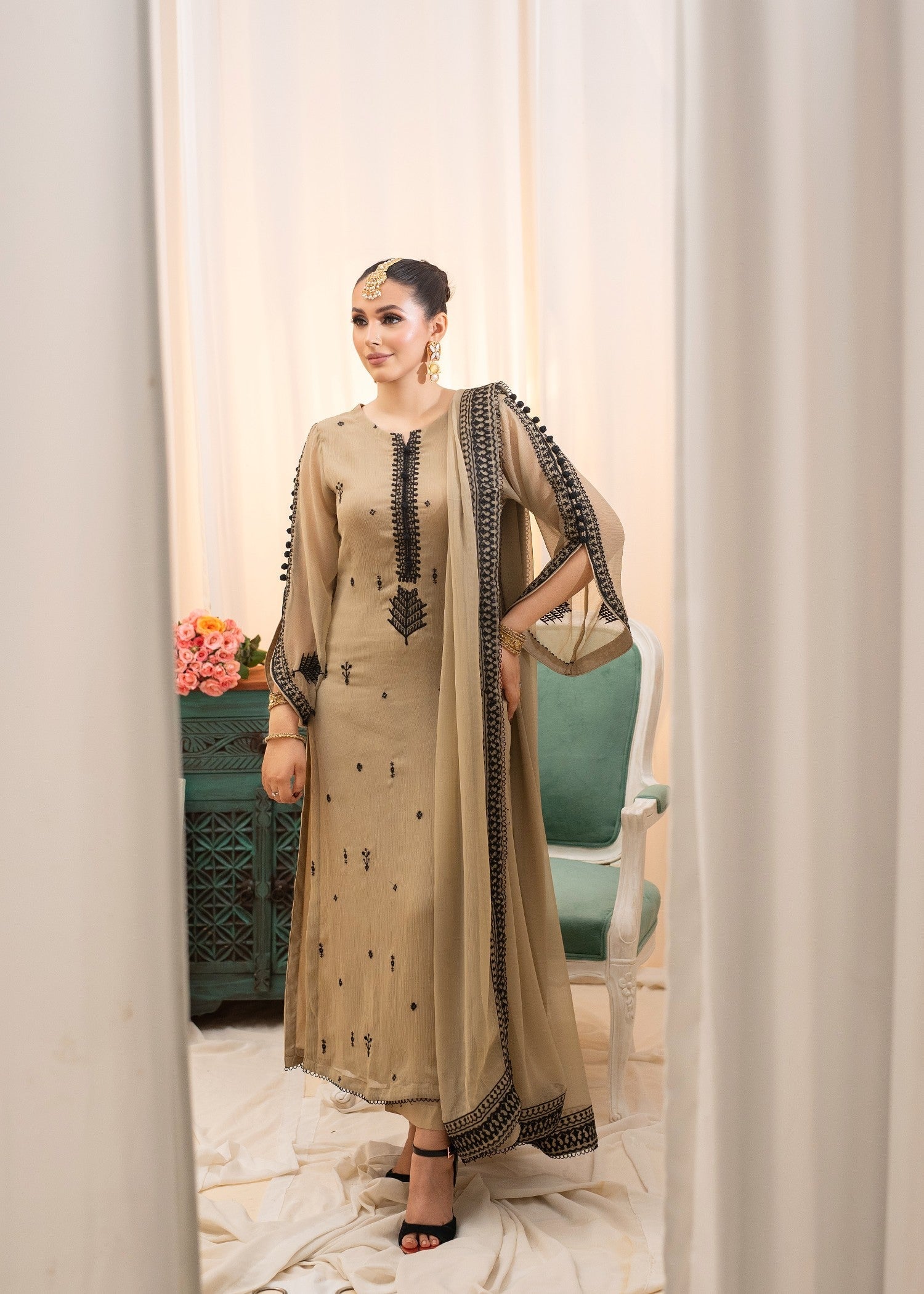 Alyssa BEIGE LADIES SUIT ALL302 Women 3pcs