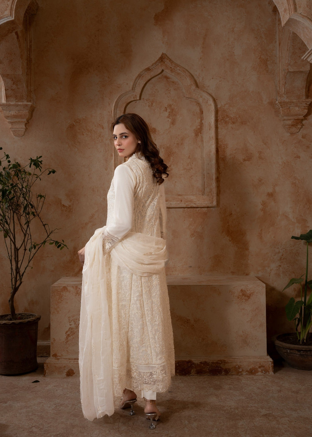 Manahils K 113 OFF WHITE Women 4pcs