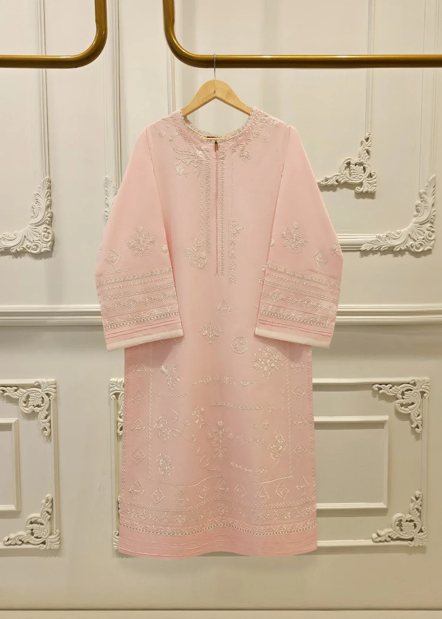 Agha Noor Embroidered Cambric Suit S112204 Women 2pcs