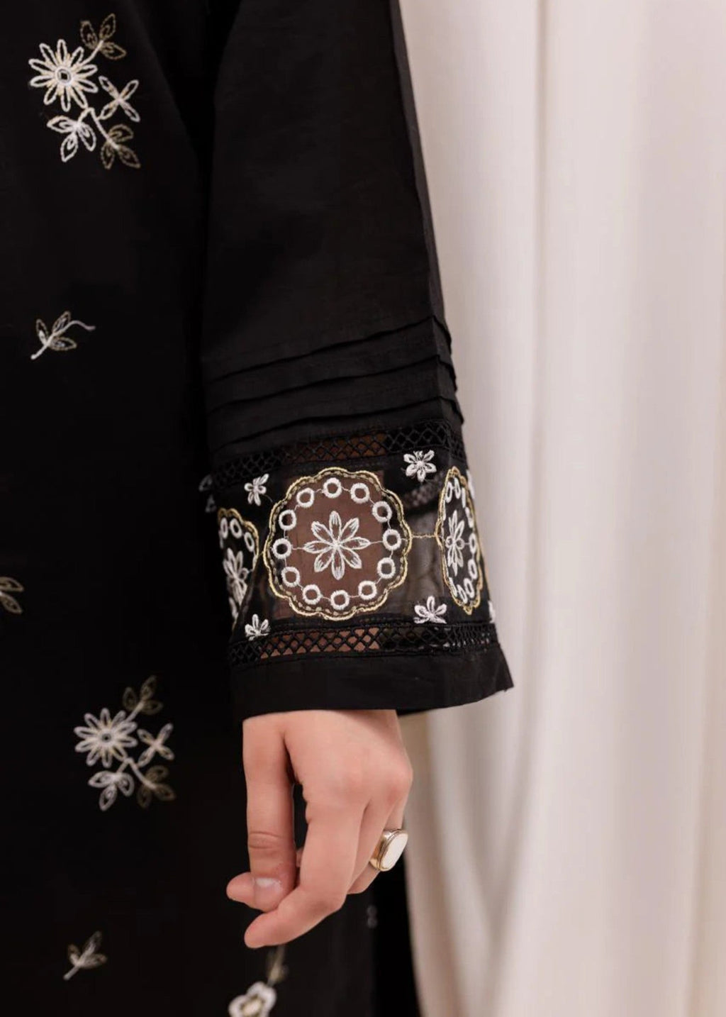 Tawakal Closet Zar e Bano Women 2pcs