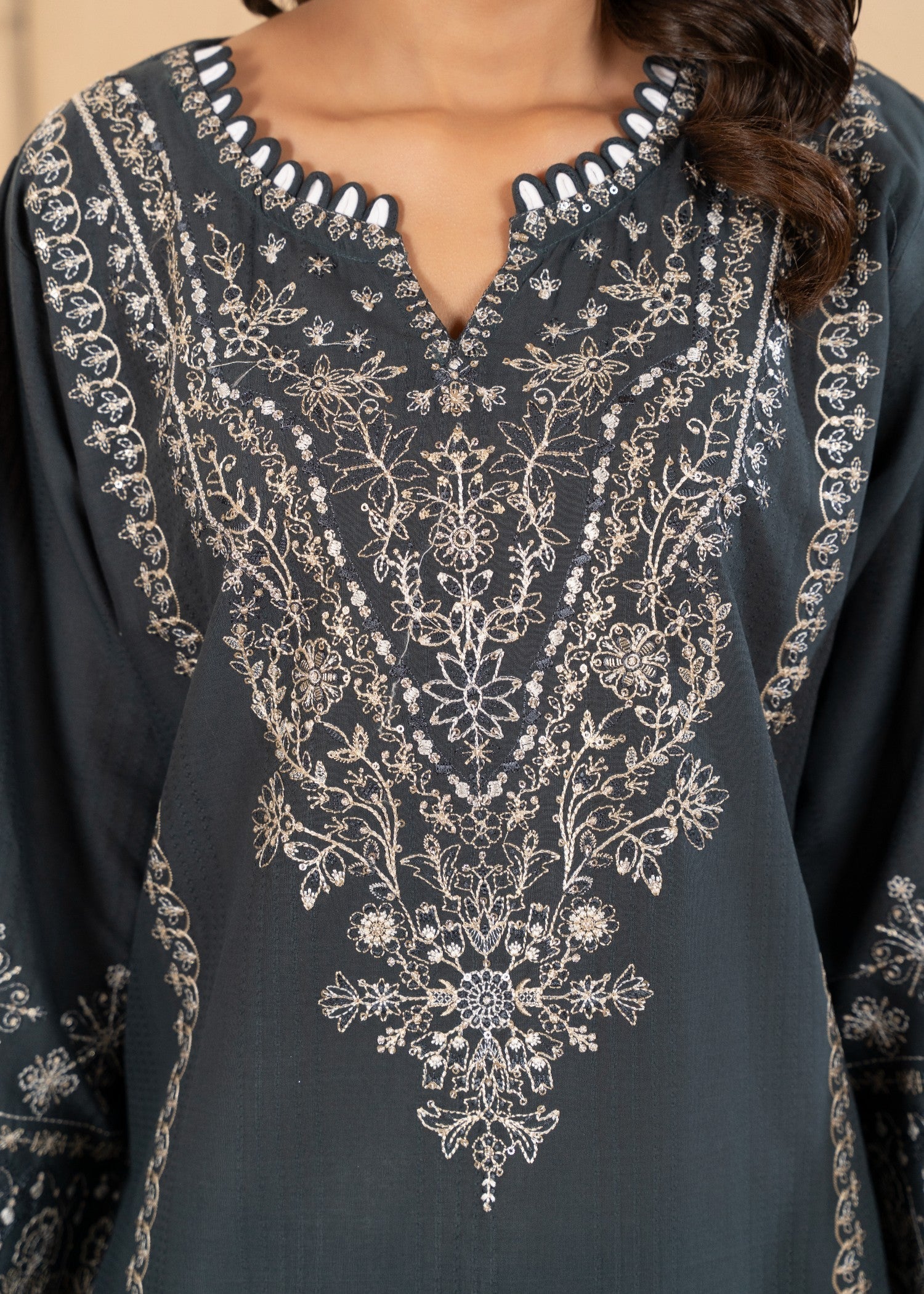 Avira Pret Amal Women 3pcs