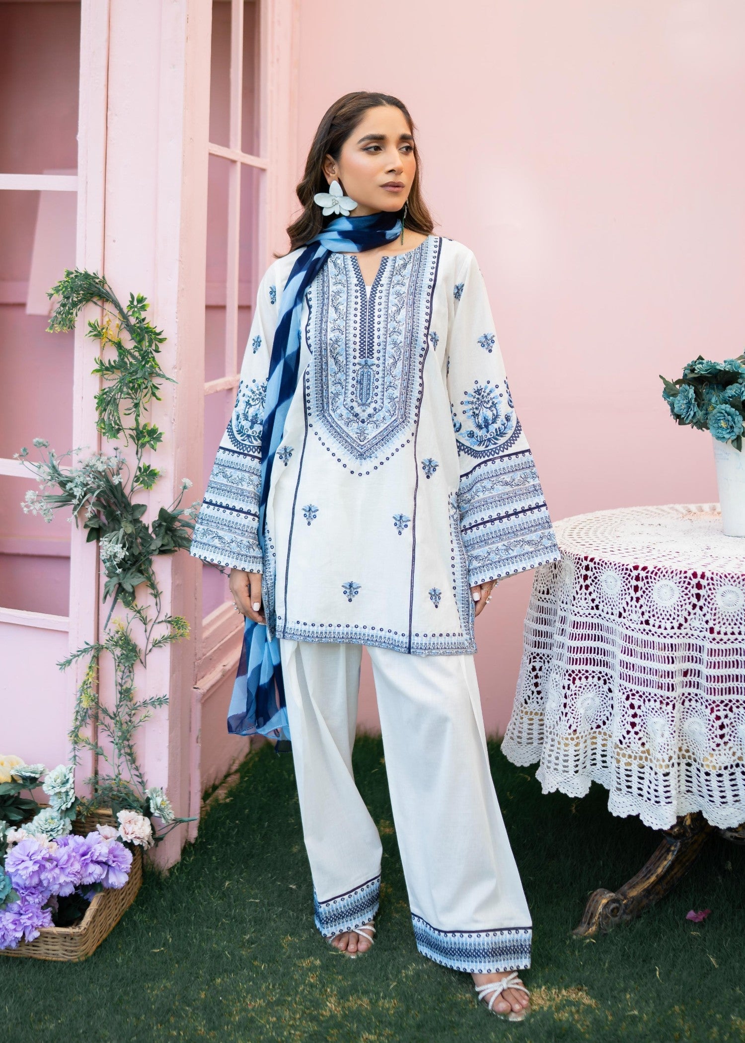 Laiba Mir Pearl White Women 3pcs