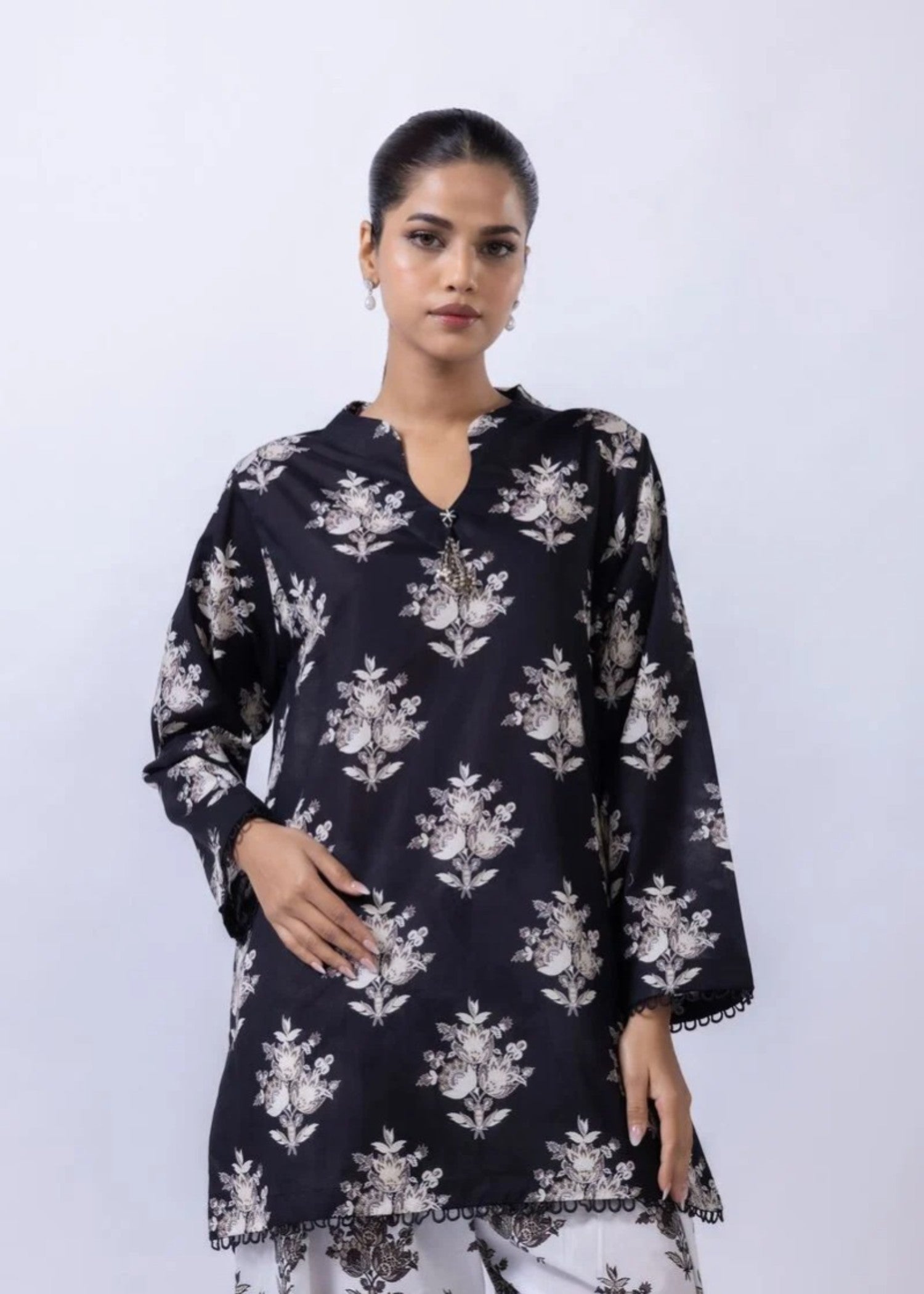 Stylish Collection NOIR Women 2pcs