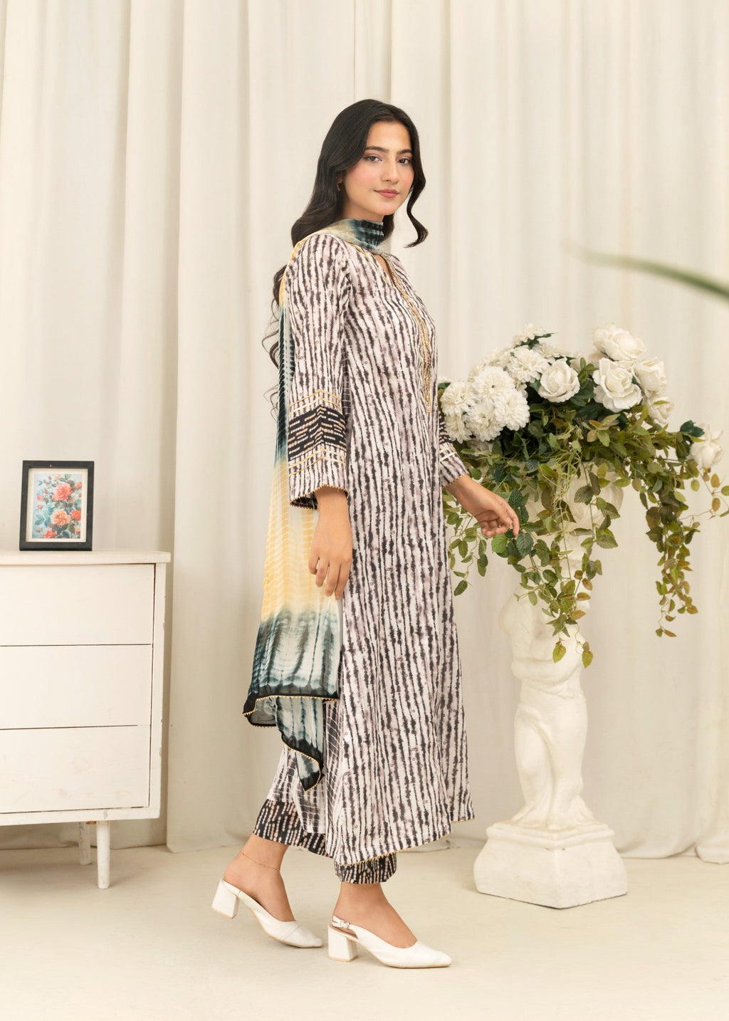 Yolo Pret Tie&Dye Digital Print Lawn FATAH F25 0001 Women 3pcs