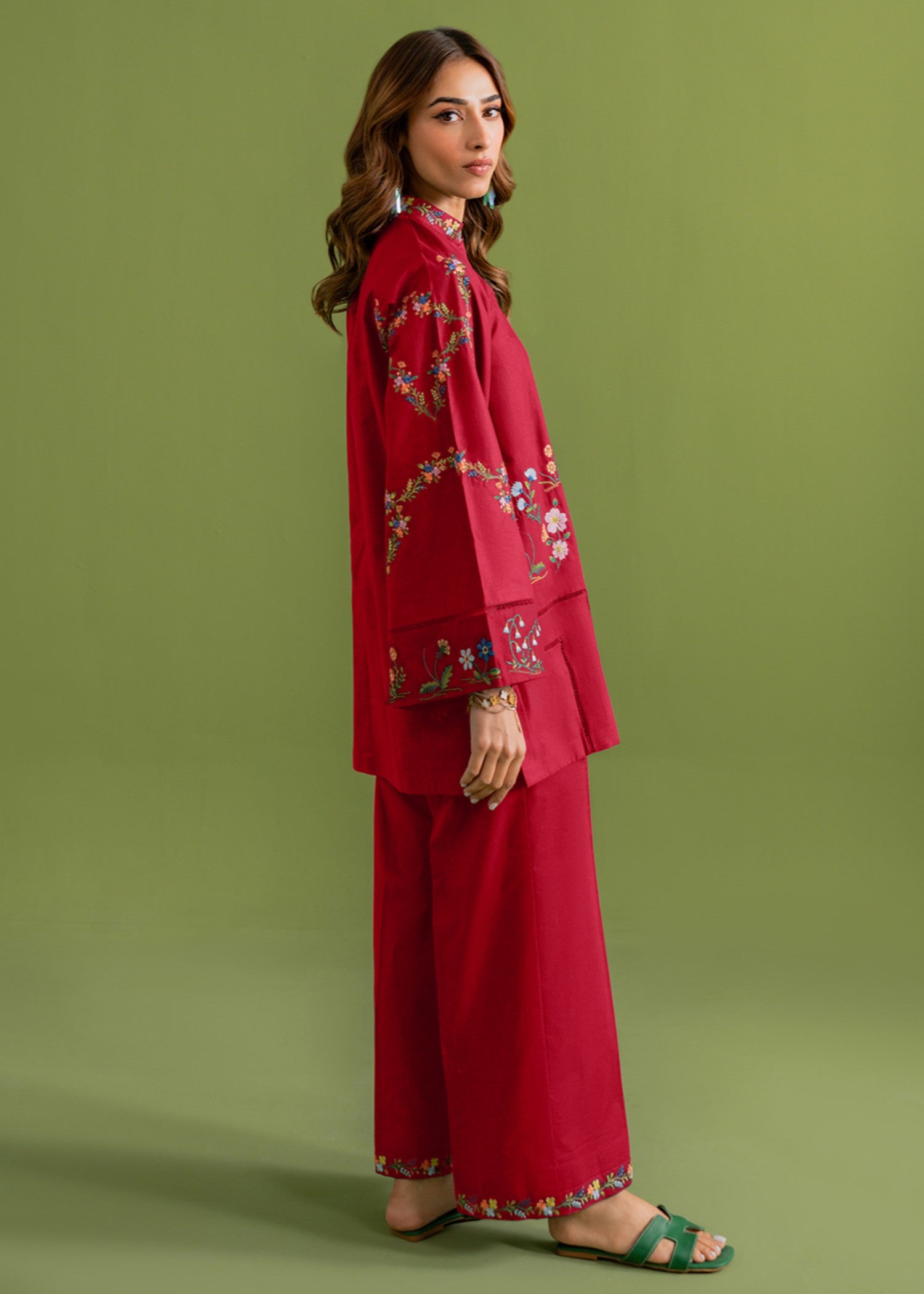 Kiara Erya – Embroidered Set Women 2pcs