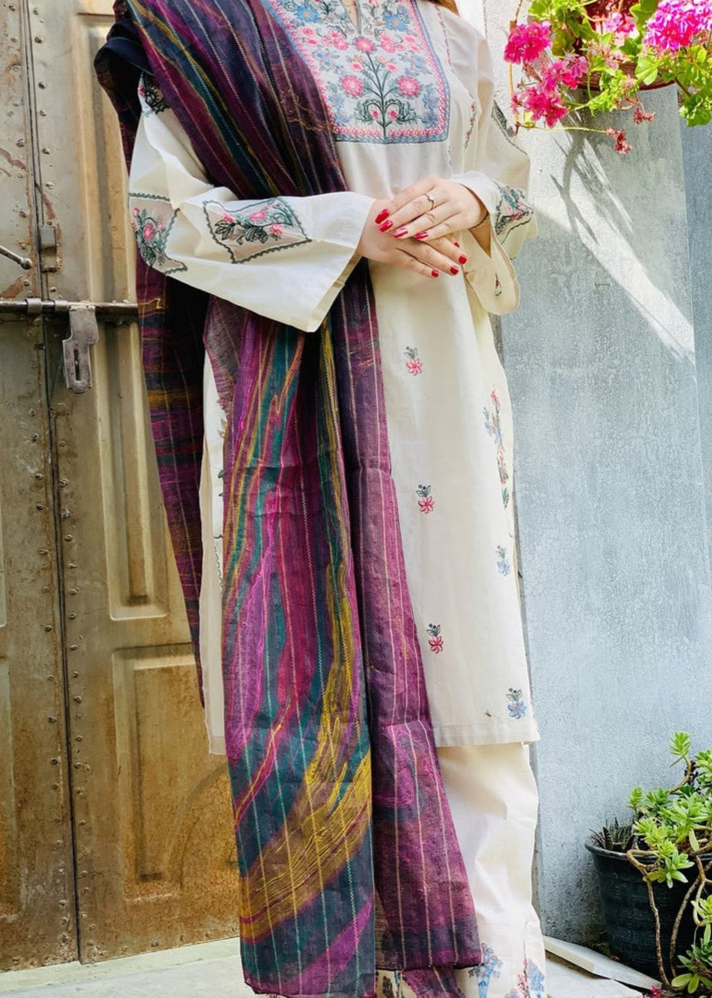 Chaudhary Arts Naaz embroidered Women 2pcs