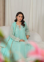 Fatima Noor’s Psd 37 2 Women 3pcs