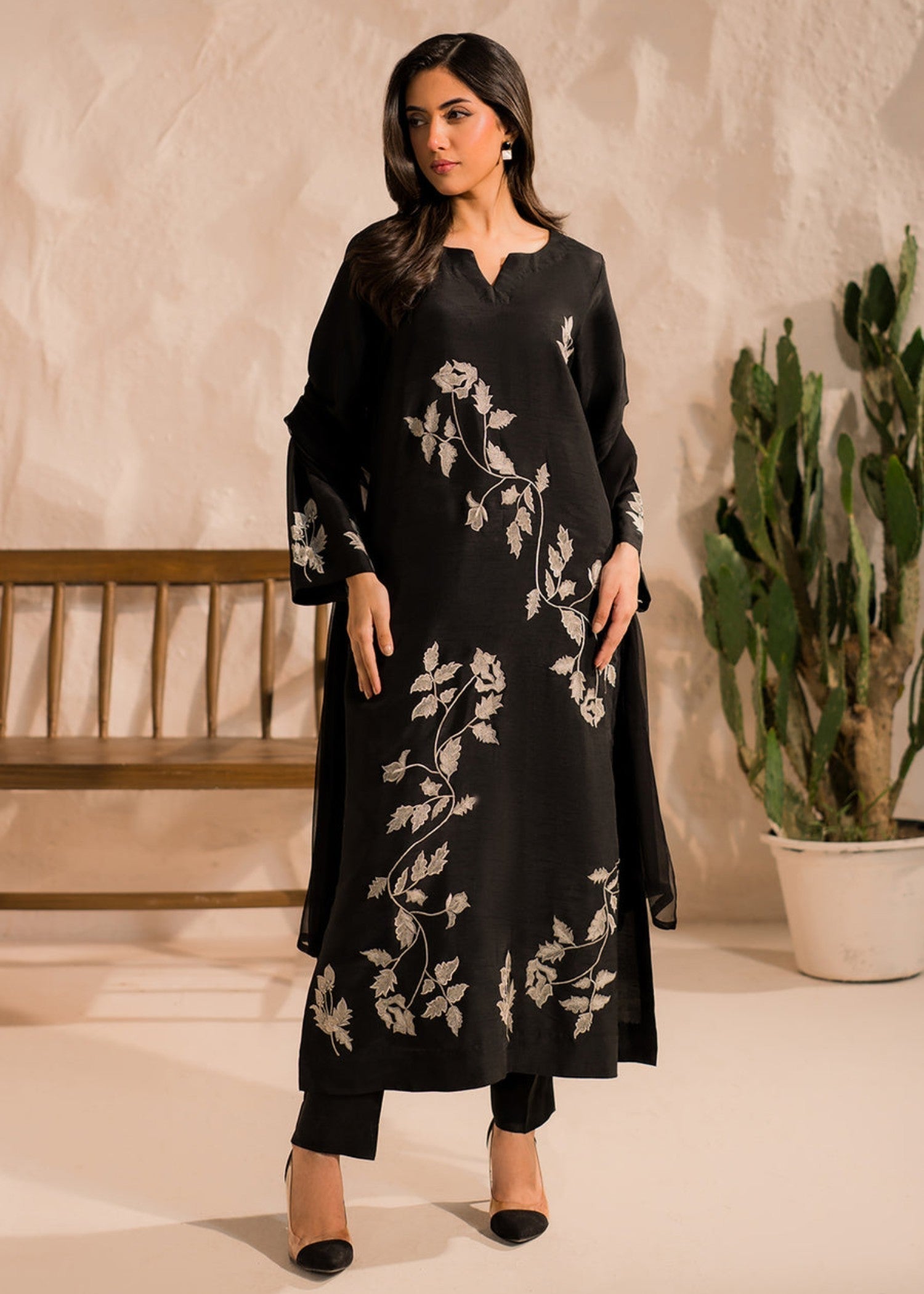 Libas Thread Daja Mirana Women 2pcs