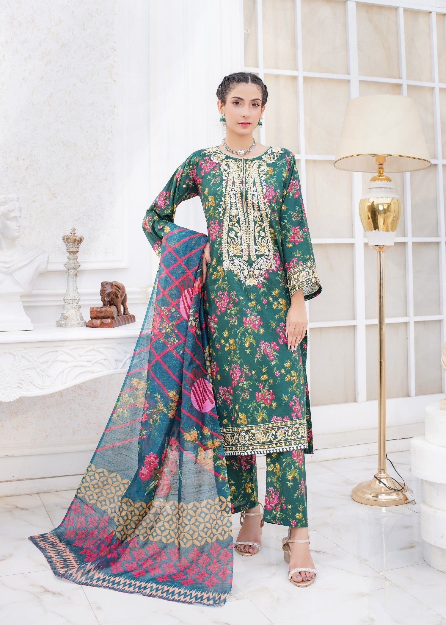 AATIQA Printed Pure Lawn Embroidered 14 Women 3pcs