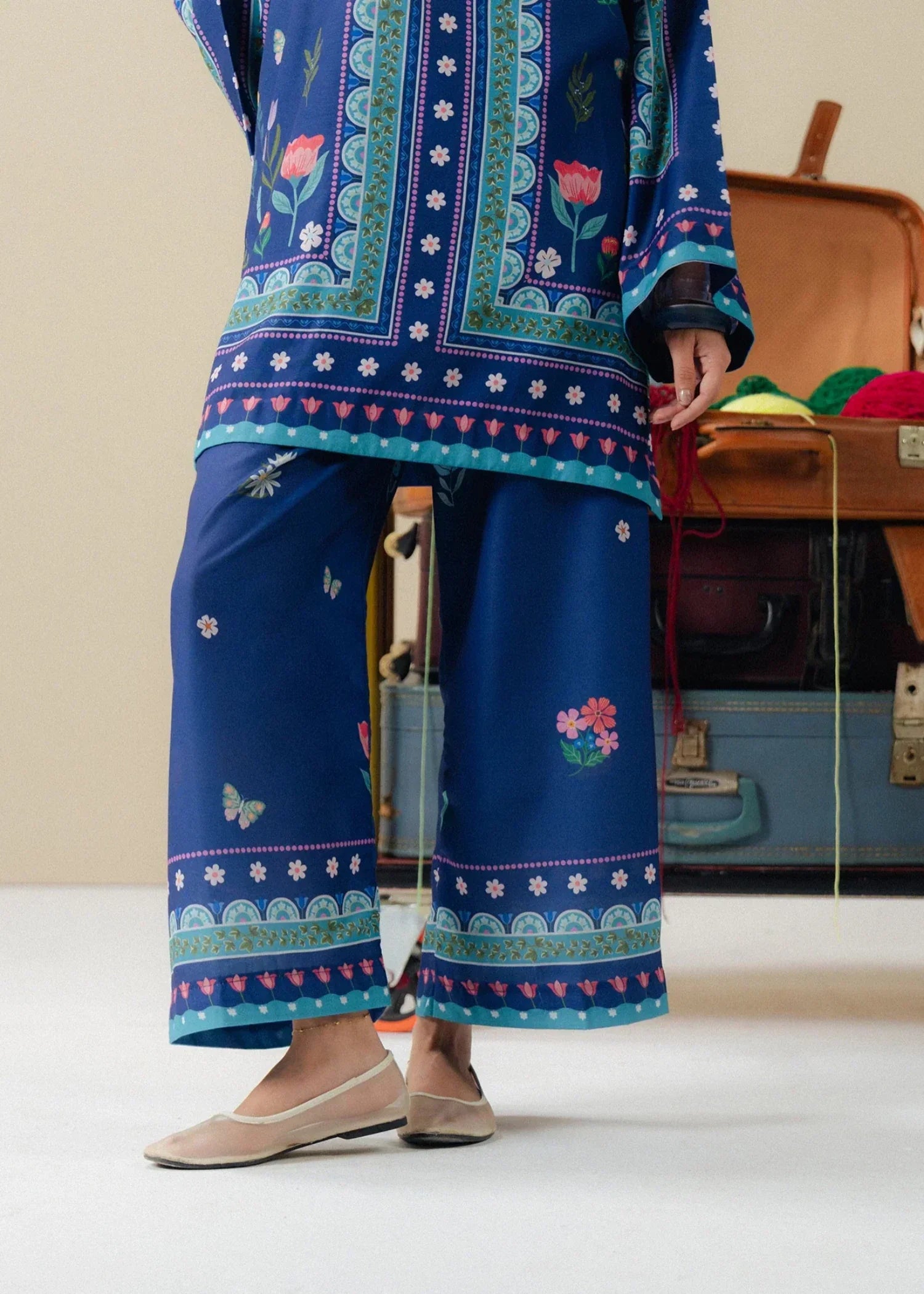 Mannat Lustre Women 2pcs