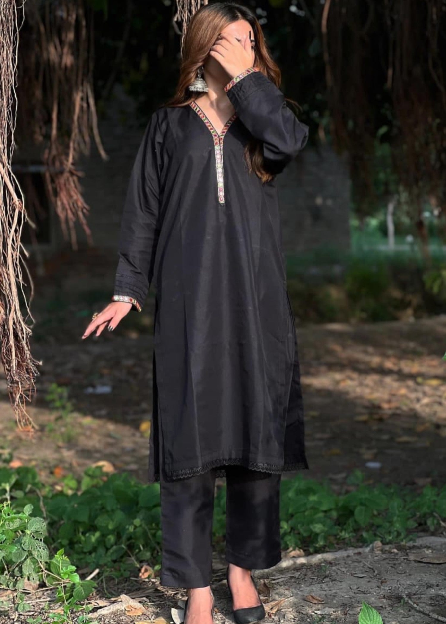 1 Mahoor Haven SHIRT AND CAPRI Women 2pcs