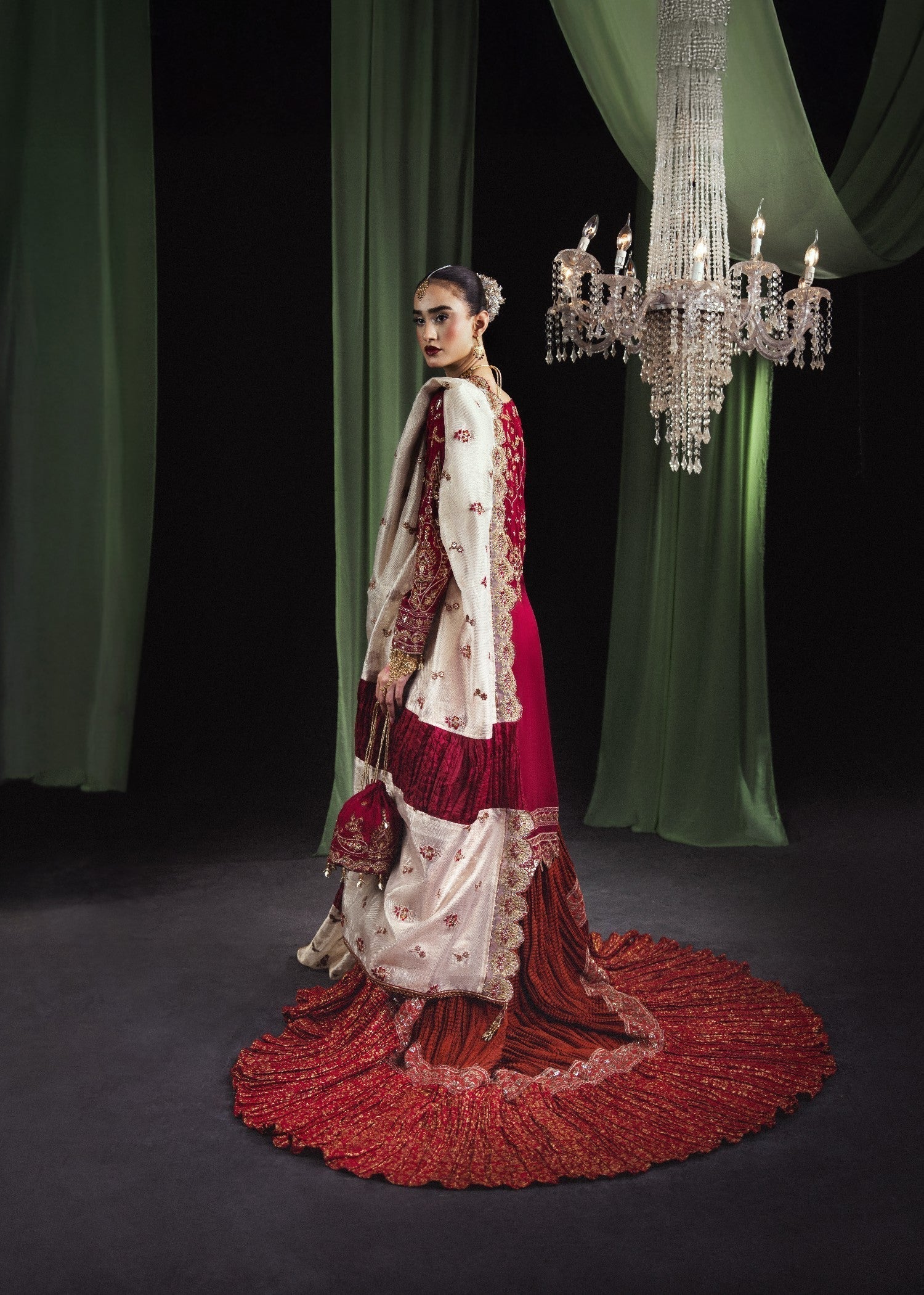 Sara Jahan NA 05 Women 4pcs