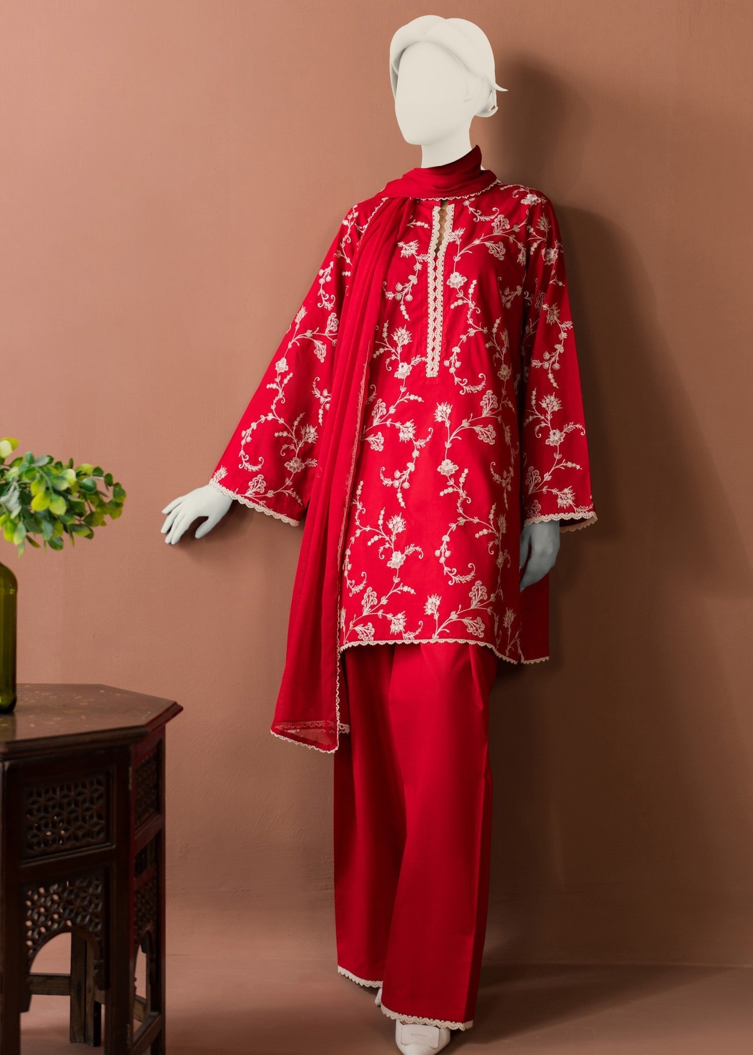 Zaira and Mahnoor Elara farshi Set Women 3pcs