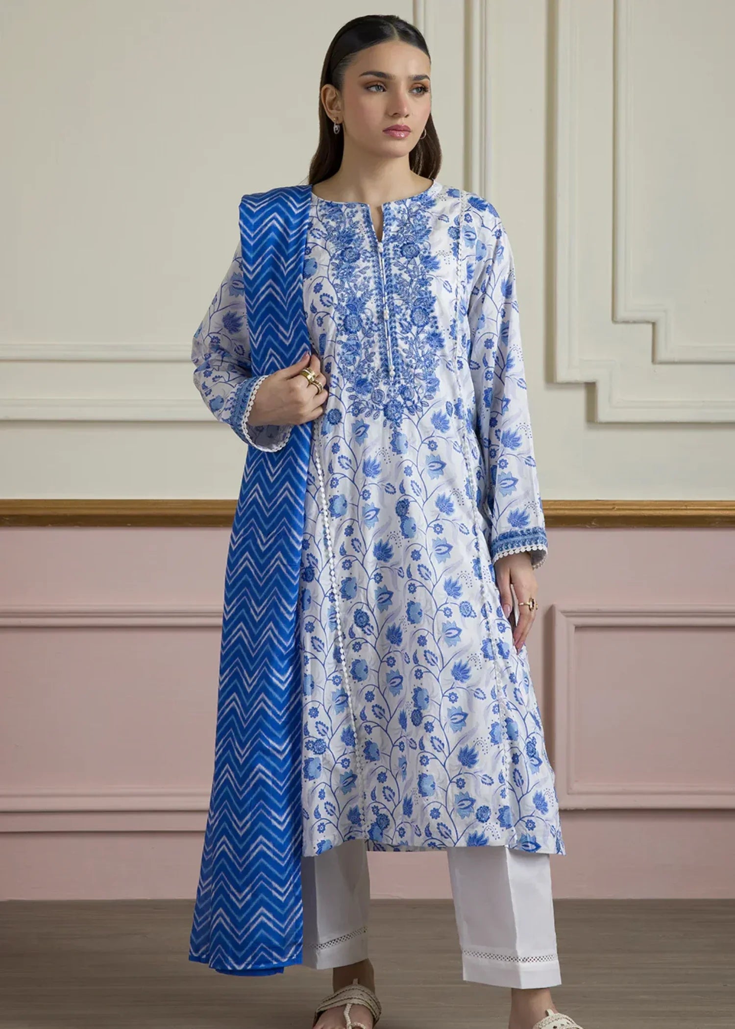 Zellbury WPS2531789 White Women 3pcs