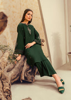 Thistle & Threads Emerald Women 2pcs