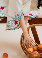 Kiara Eldyn – Embroidered Co ords Khaddar Set Women 2pcs