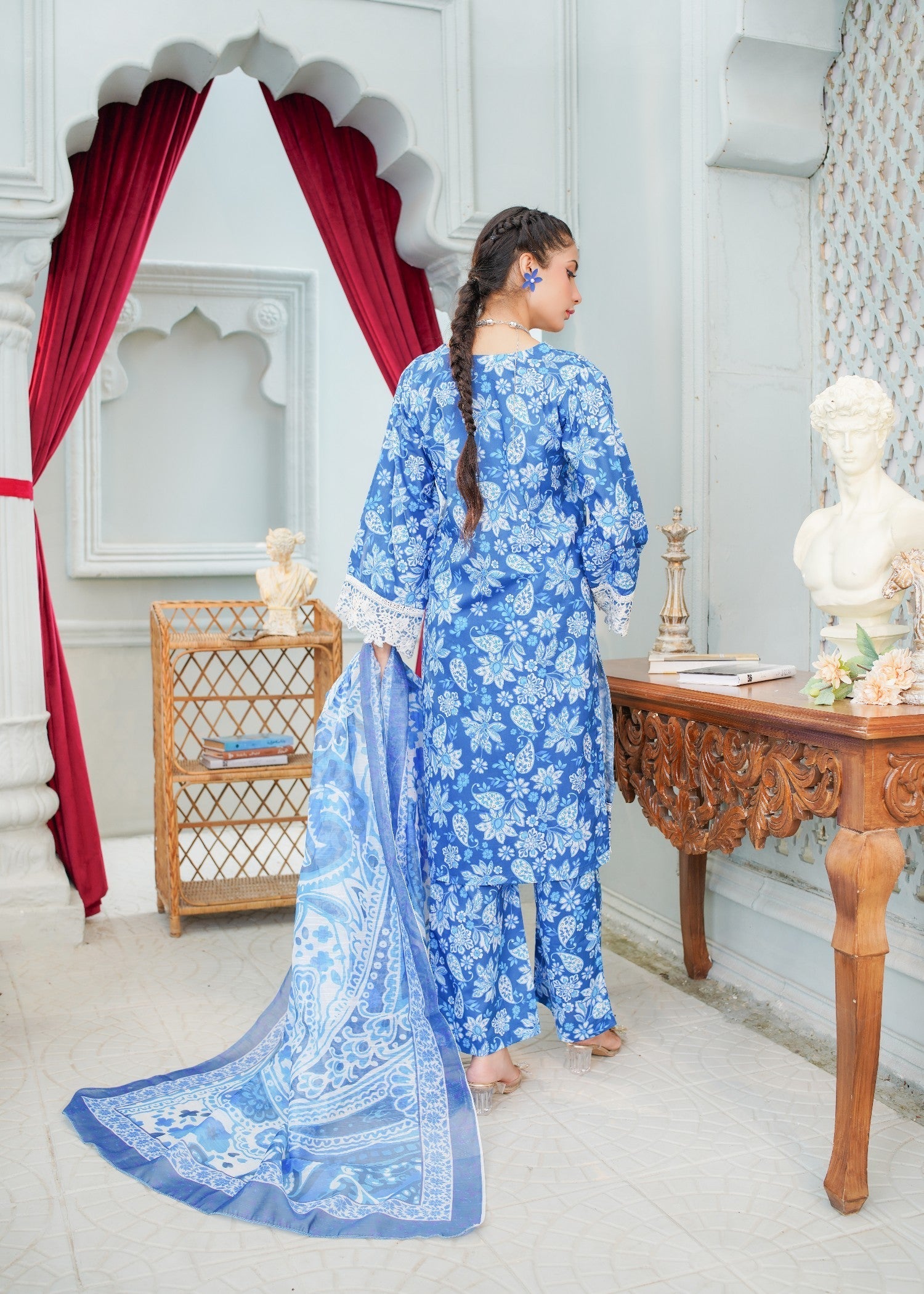 AATIQA Printed Pure Lawn Embroidered 11 Women 3pcs