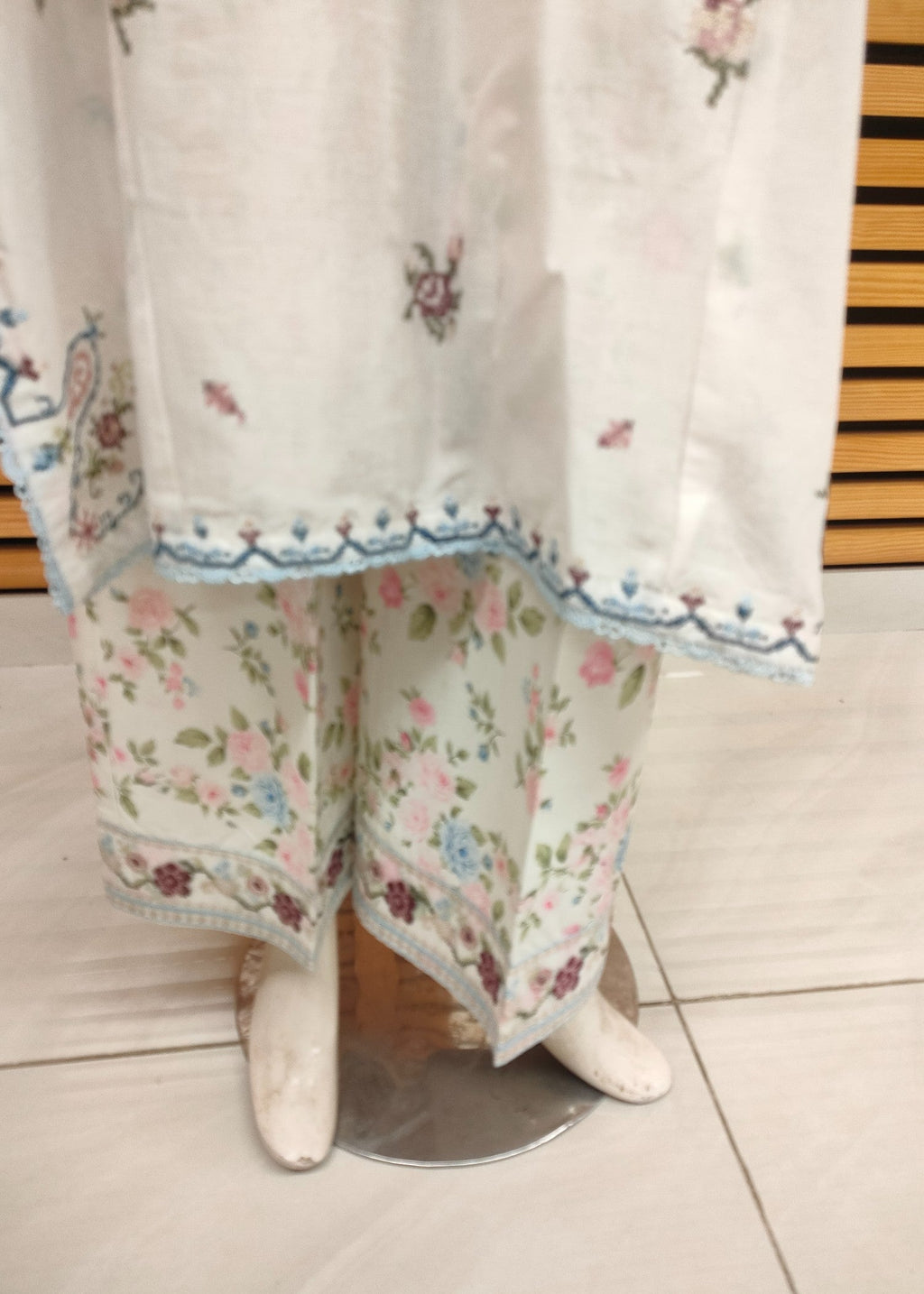 Coco By Zara Shahjahan Coco Serene 2B 25 Women 3pcs