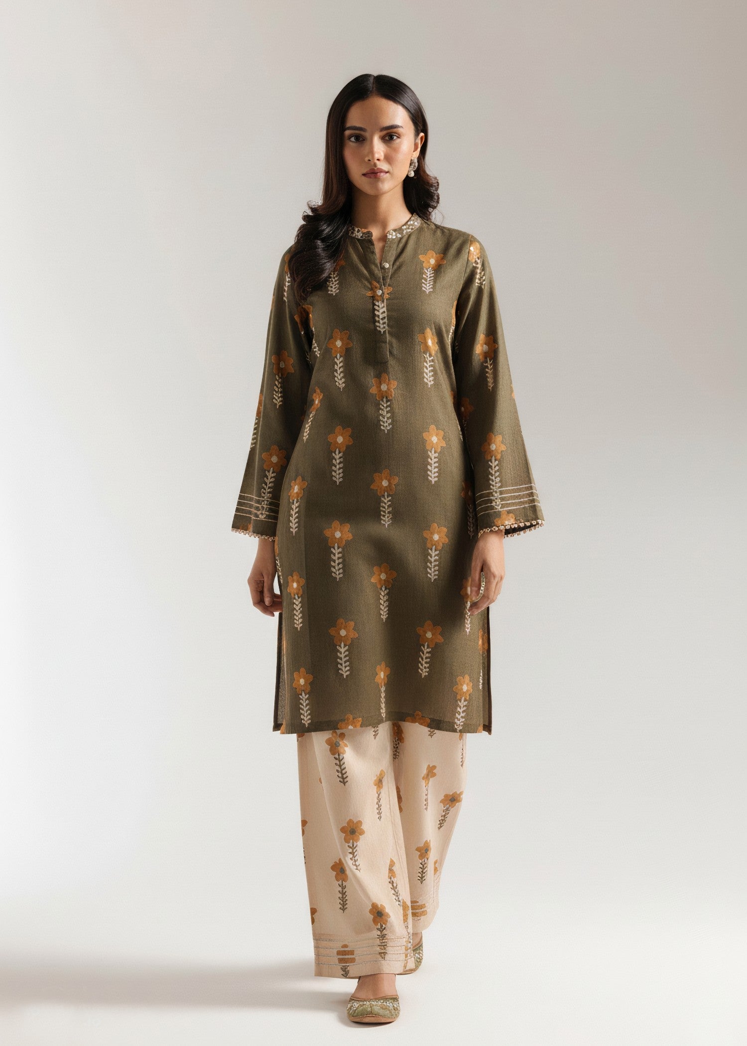 Akhrot Clothing Olive Meadow Women 2pcs