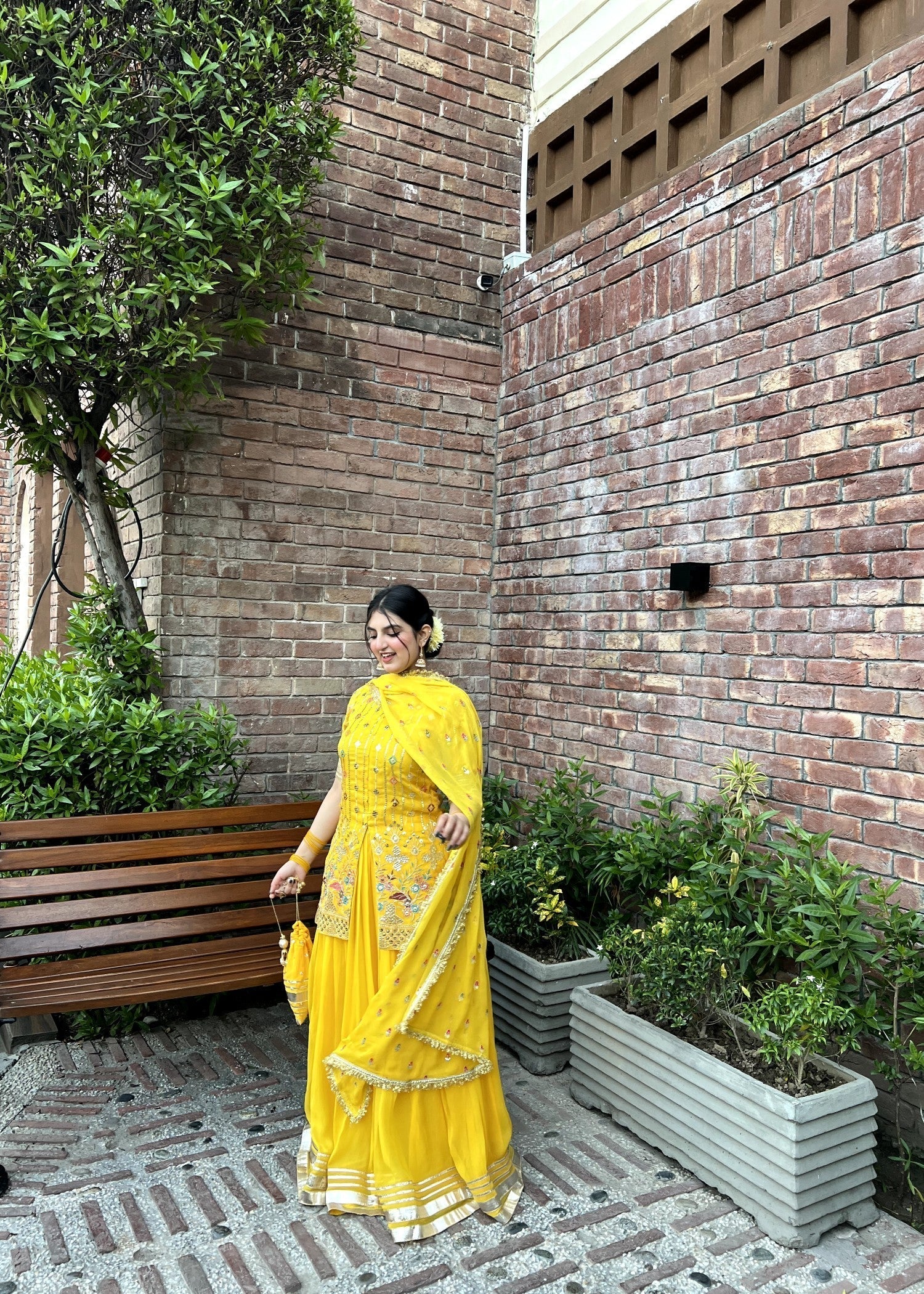 Sanskari.Pk Apsara Yellow Lehnga Women 4pcs