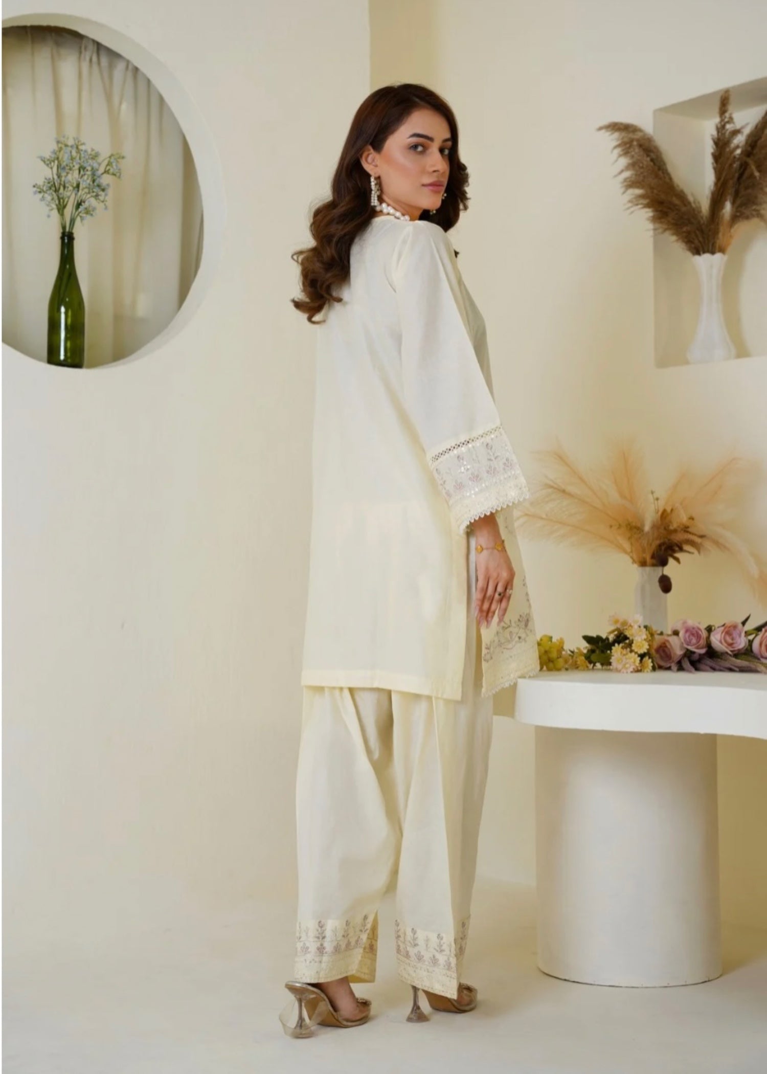 The Turkish Wear Rose White Set Women 2pcs