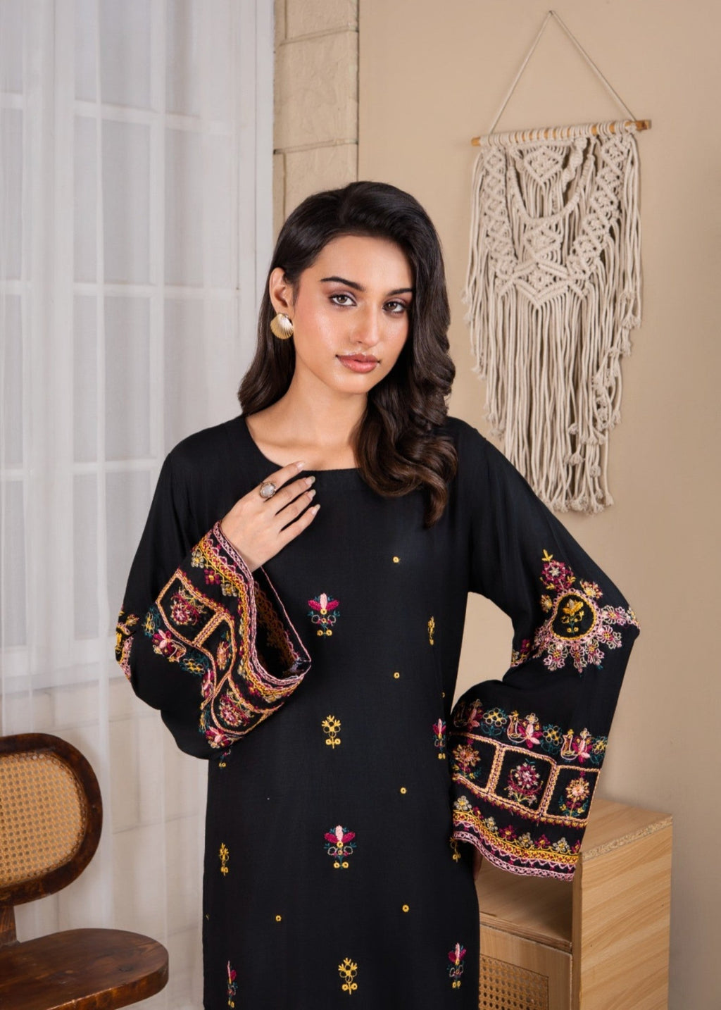 Gulposh Koco (Embroided ) Women 2pcs