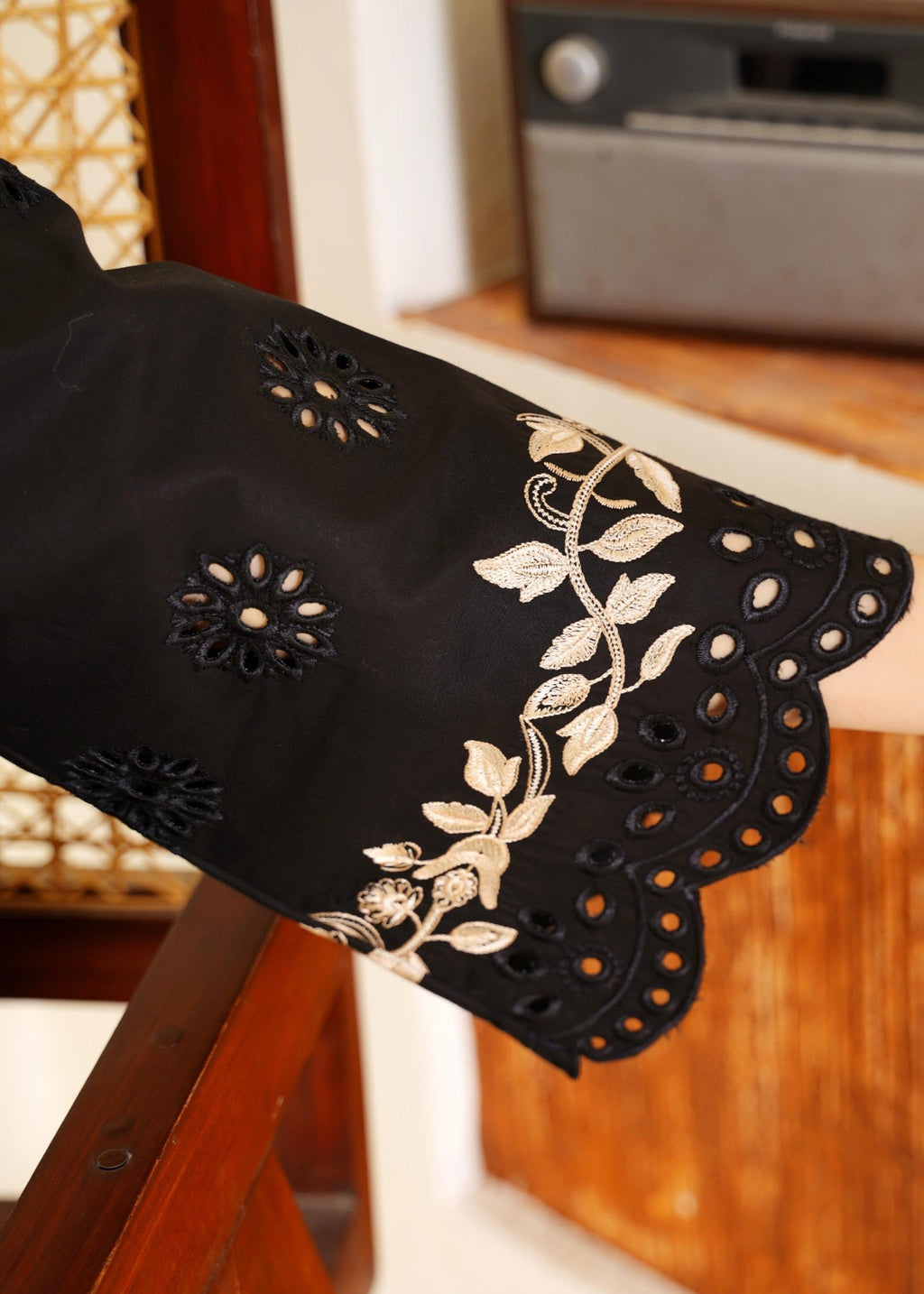 H&U Collection Black 5 Women 2pcs