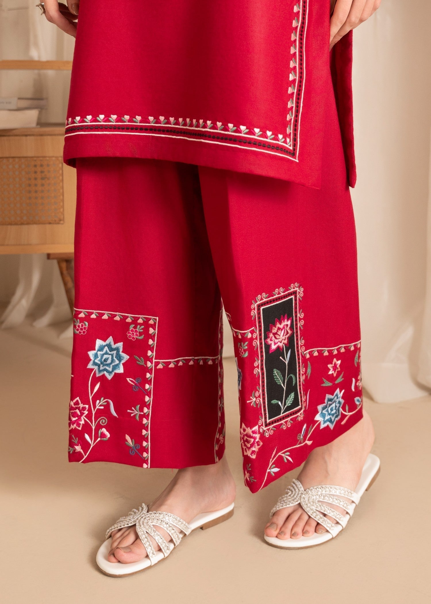 Sahibas By Mirza Miraaz Women 2pcs