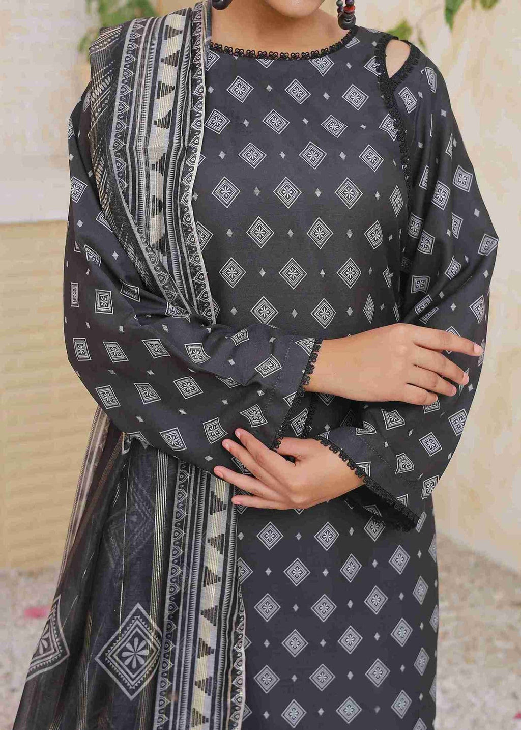 Zuruj Pret Graphite Glow (Farsh Shalwar) Women 3pcs