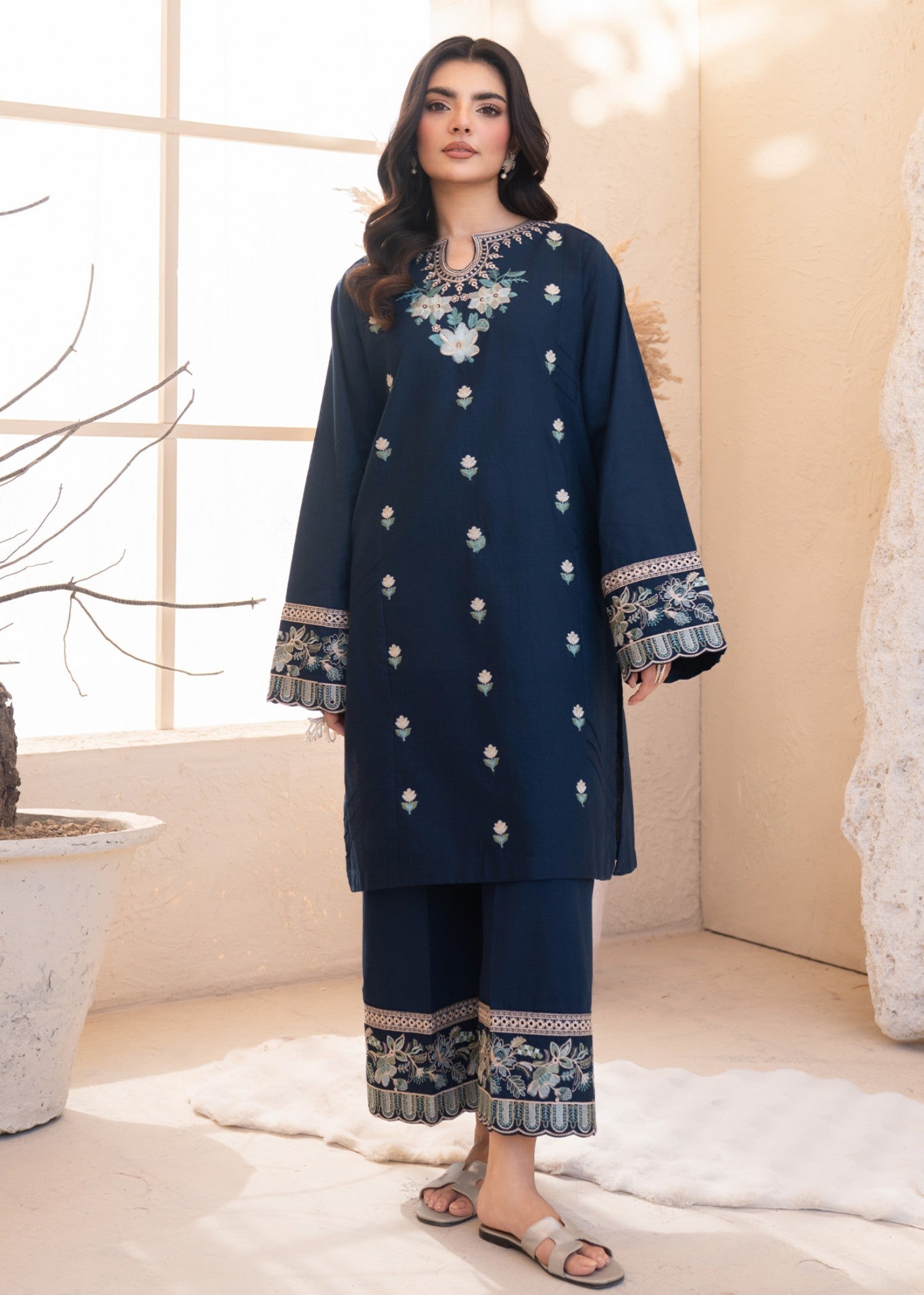 Mannat Nira Women 2pcs