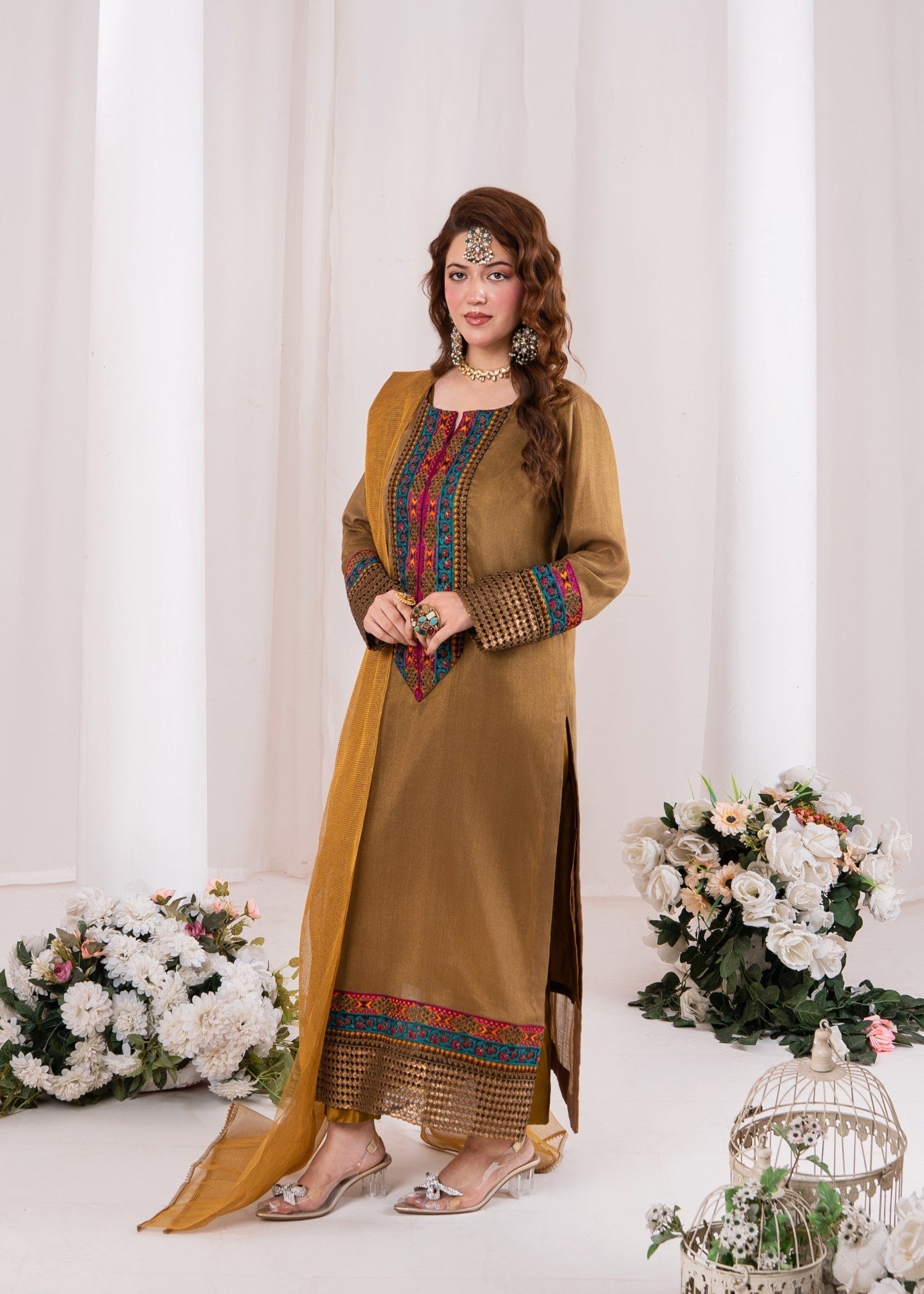 Anaya Basic BROWN ZARI Women 3pcs