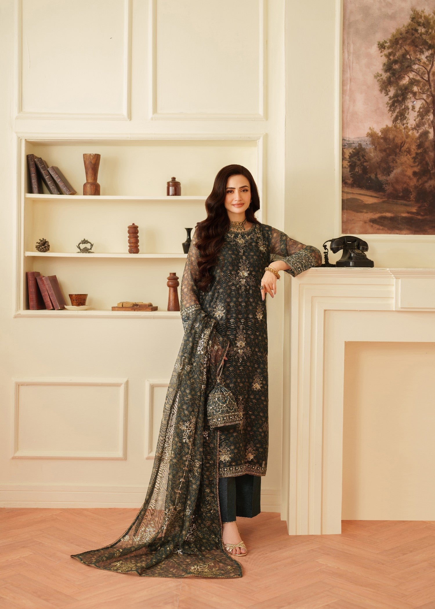 Mohagni LD 01 STITCHED I UNSTITCHED Women 4pcs