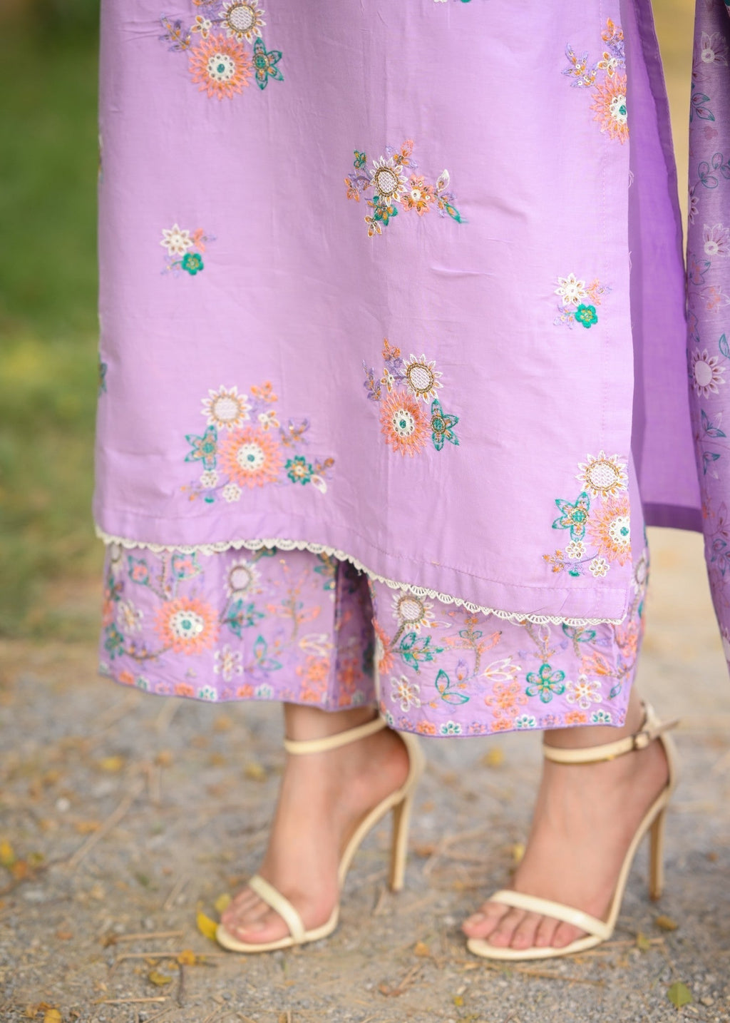 Libas Thread Floral Mist Women 3pcs