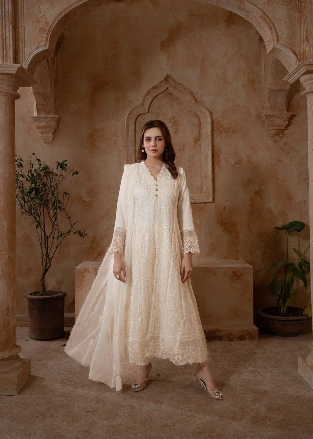 Manahils K 113 OFF WHITE Women 4pcs