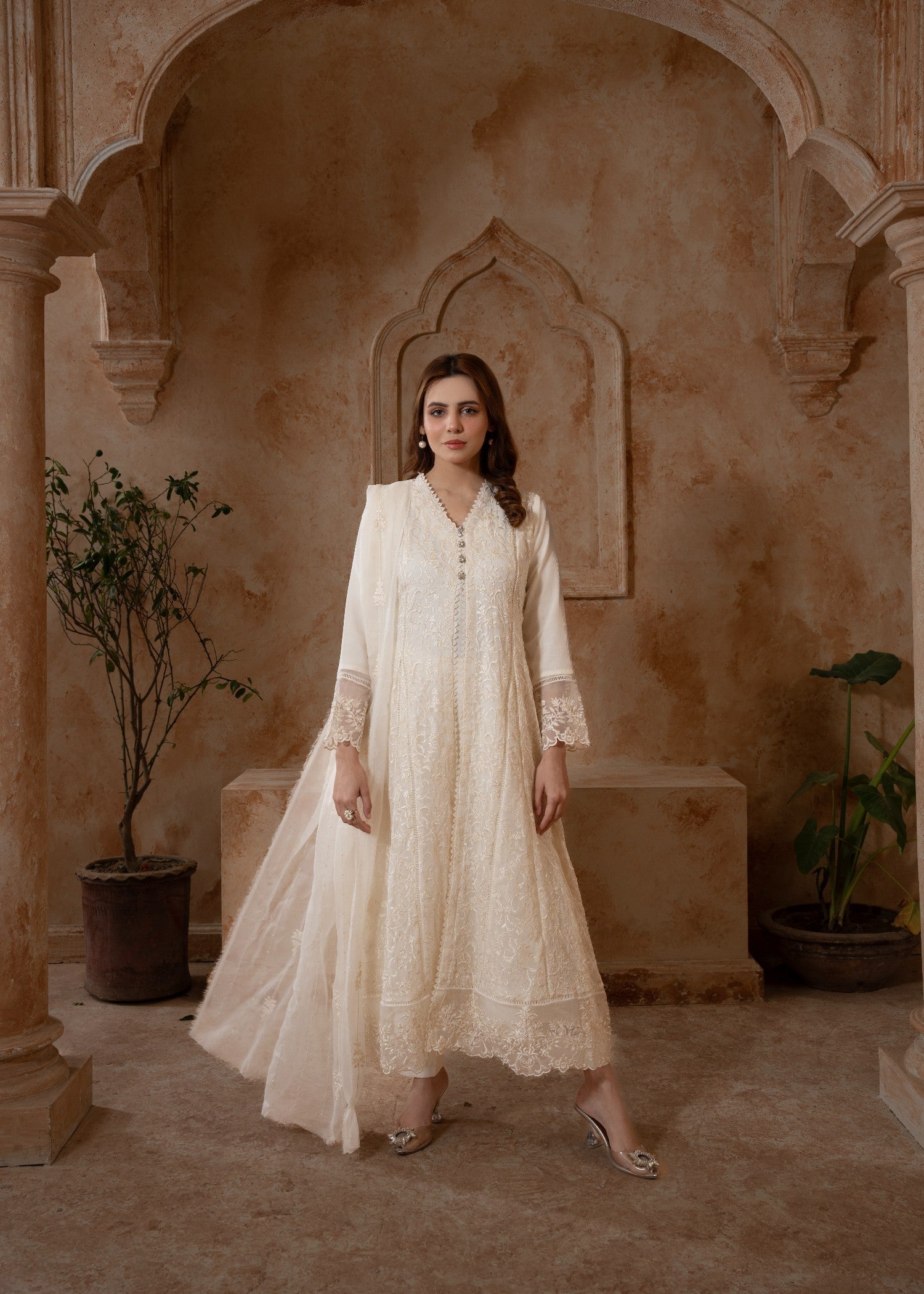 Manahils K 113 OFF WHITE Women 4pcs