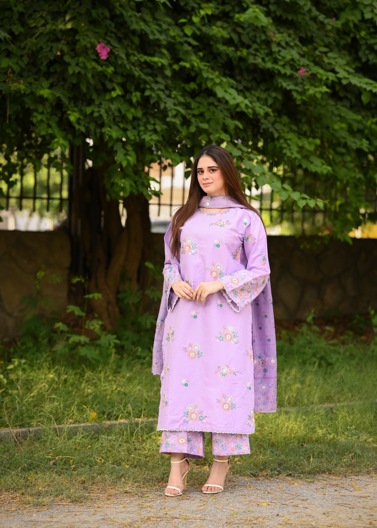 Libas Thread Floral Mist Women 3pcs