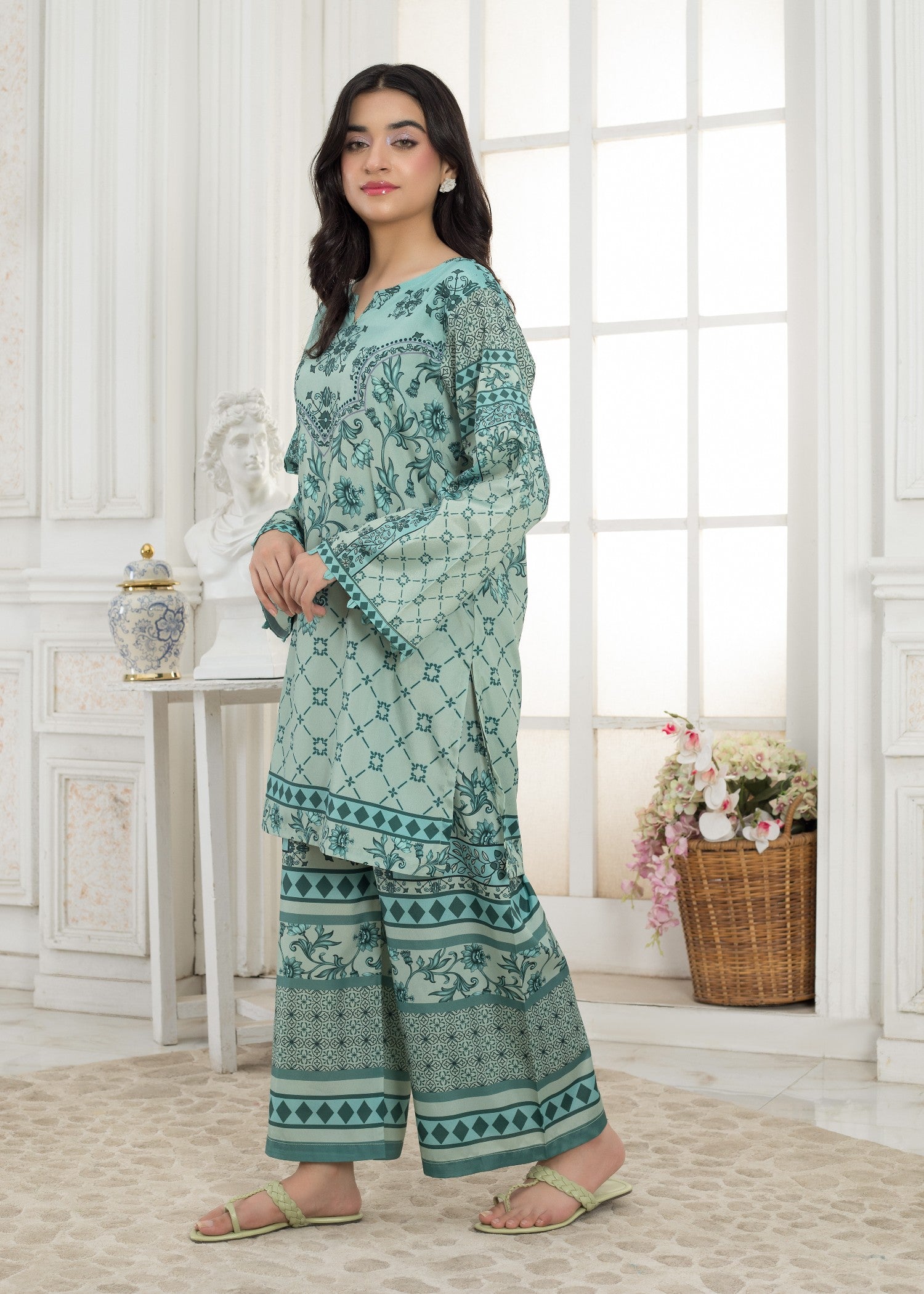 Khadija Sharif Muse Women 2pcs