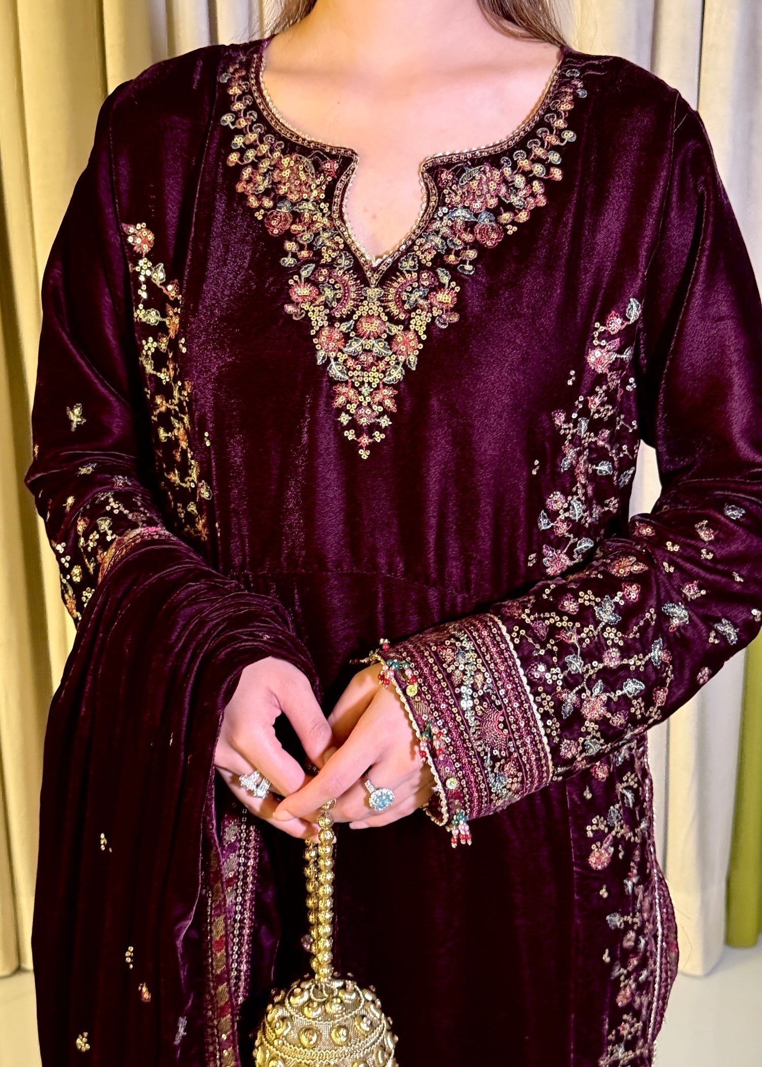 Laal Clothing Velvet V 07 Women 3pcs