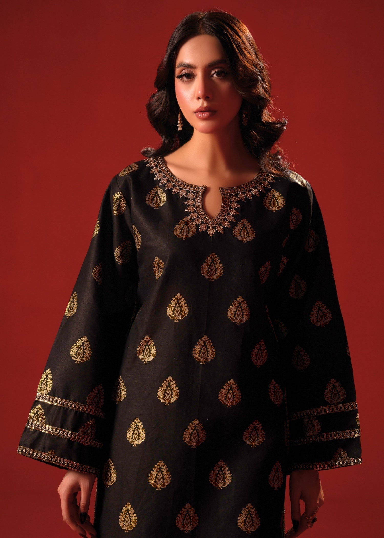 Zeenat & Zoha Black Pearl Women 2pcs