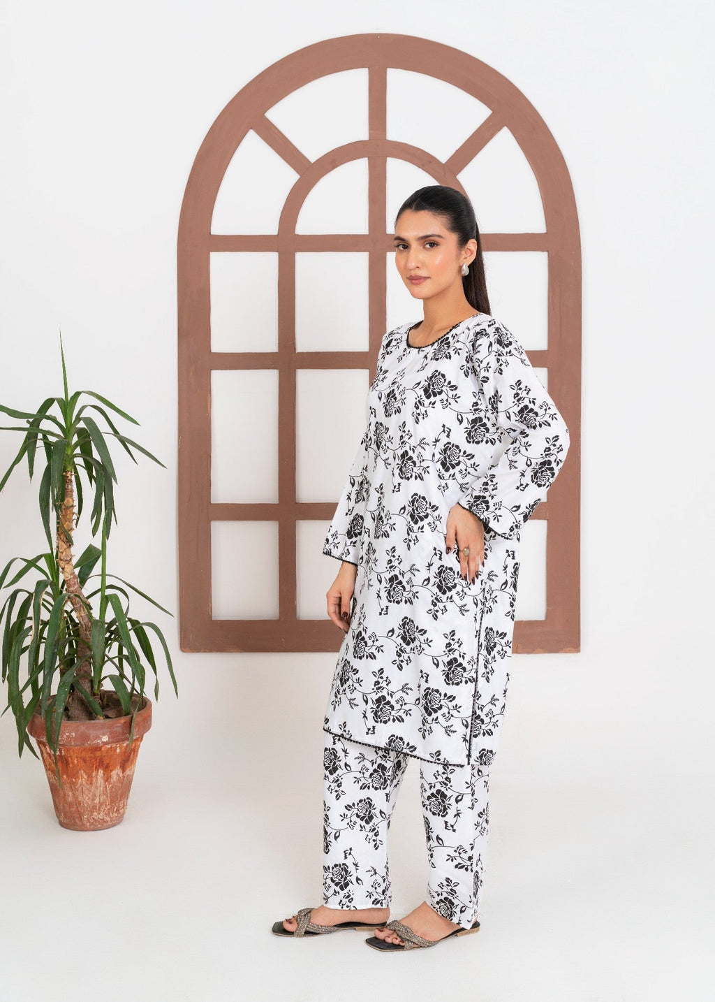 Stylish Collection ROSE WHITE Women 2pcs