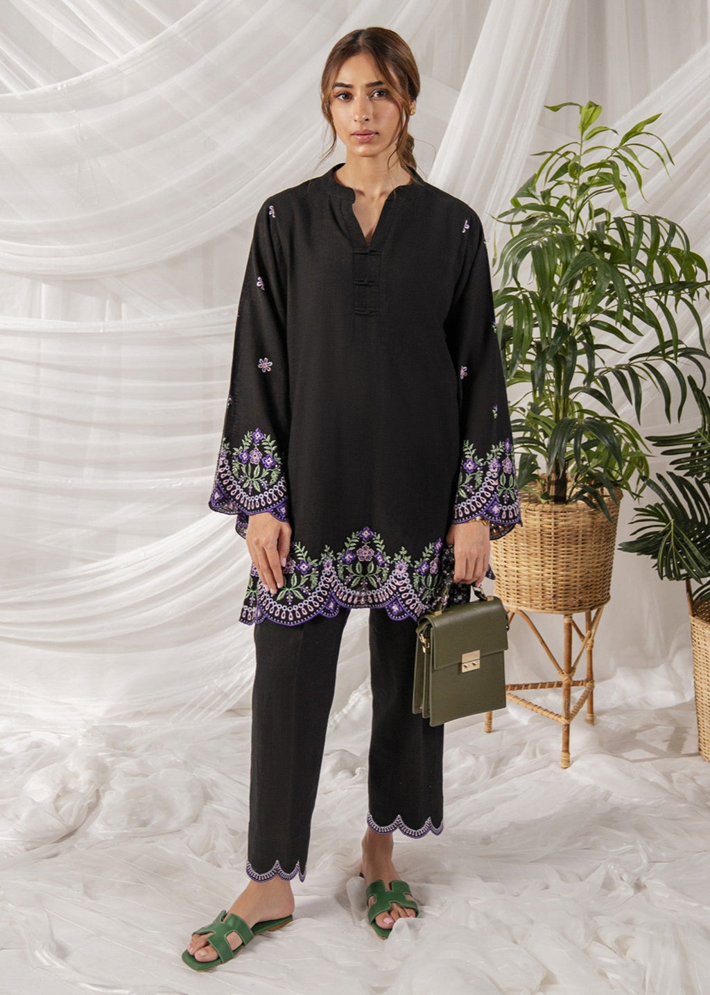 Kiara Aria Embroidered Cotton Women 2pcs