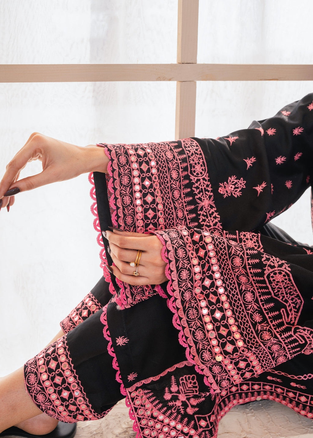 Tehzeeb Libas BLACK ROSE EMBROIDERED Women 2pcs