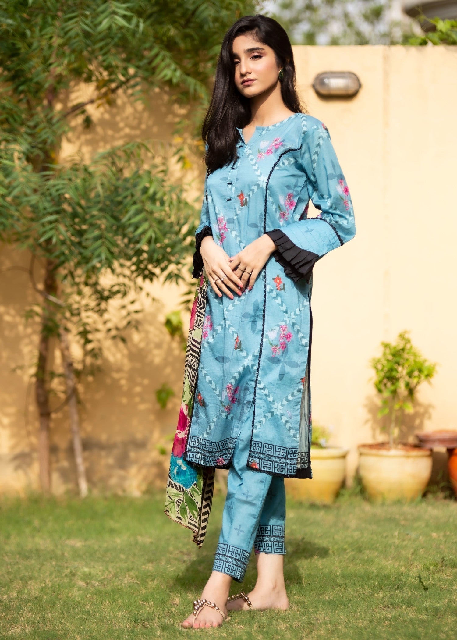 Hayati Collections Lawn | with Chiffon Dupatta | Blue Women 3pcs