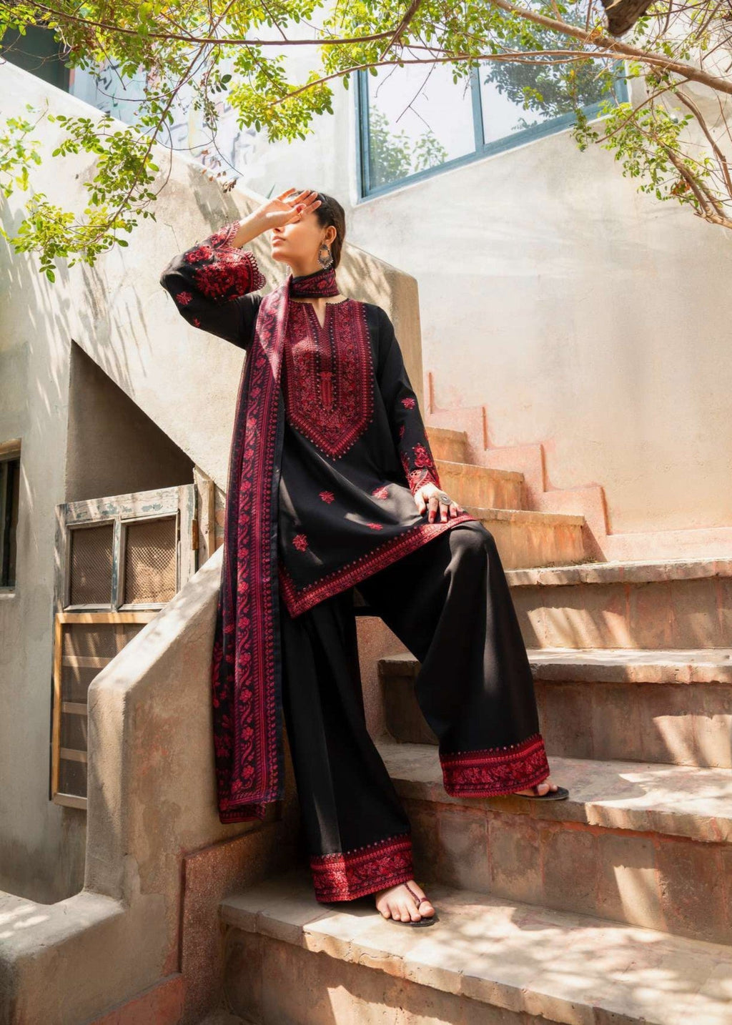 Rosyribbons Ember Dusk Stitched Women 3pcs